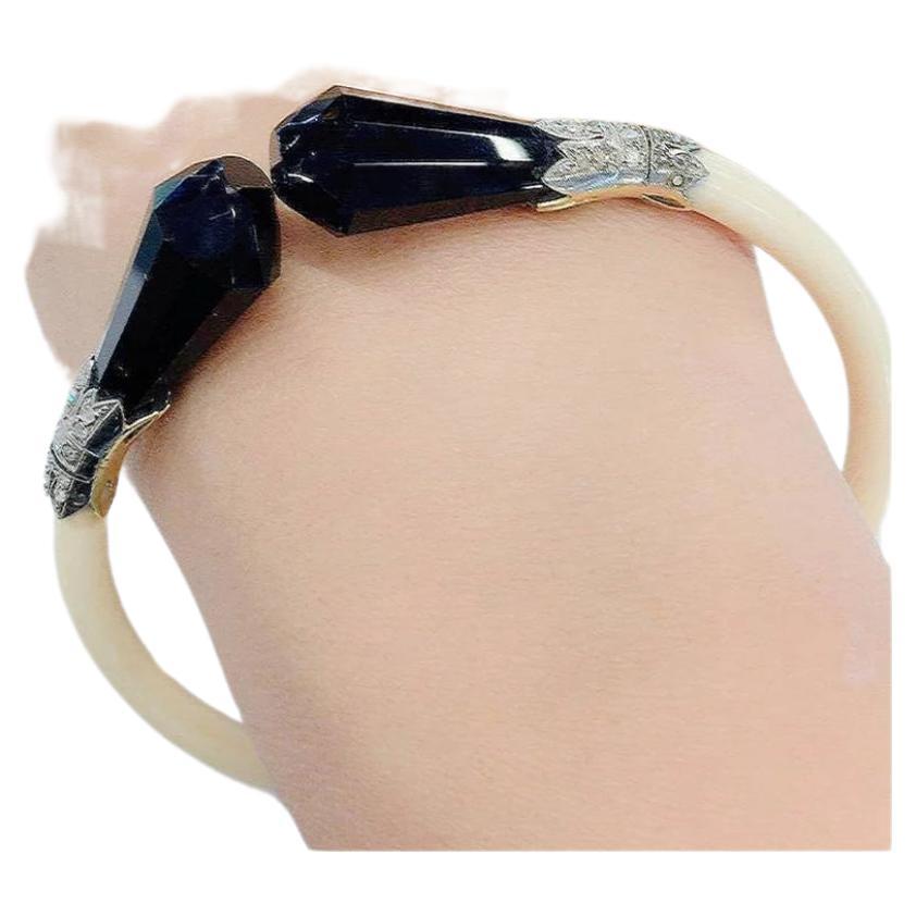 Bracelet Art déco en onyx et diamants Pour femmes en vente