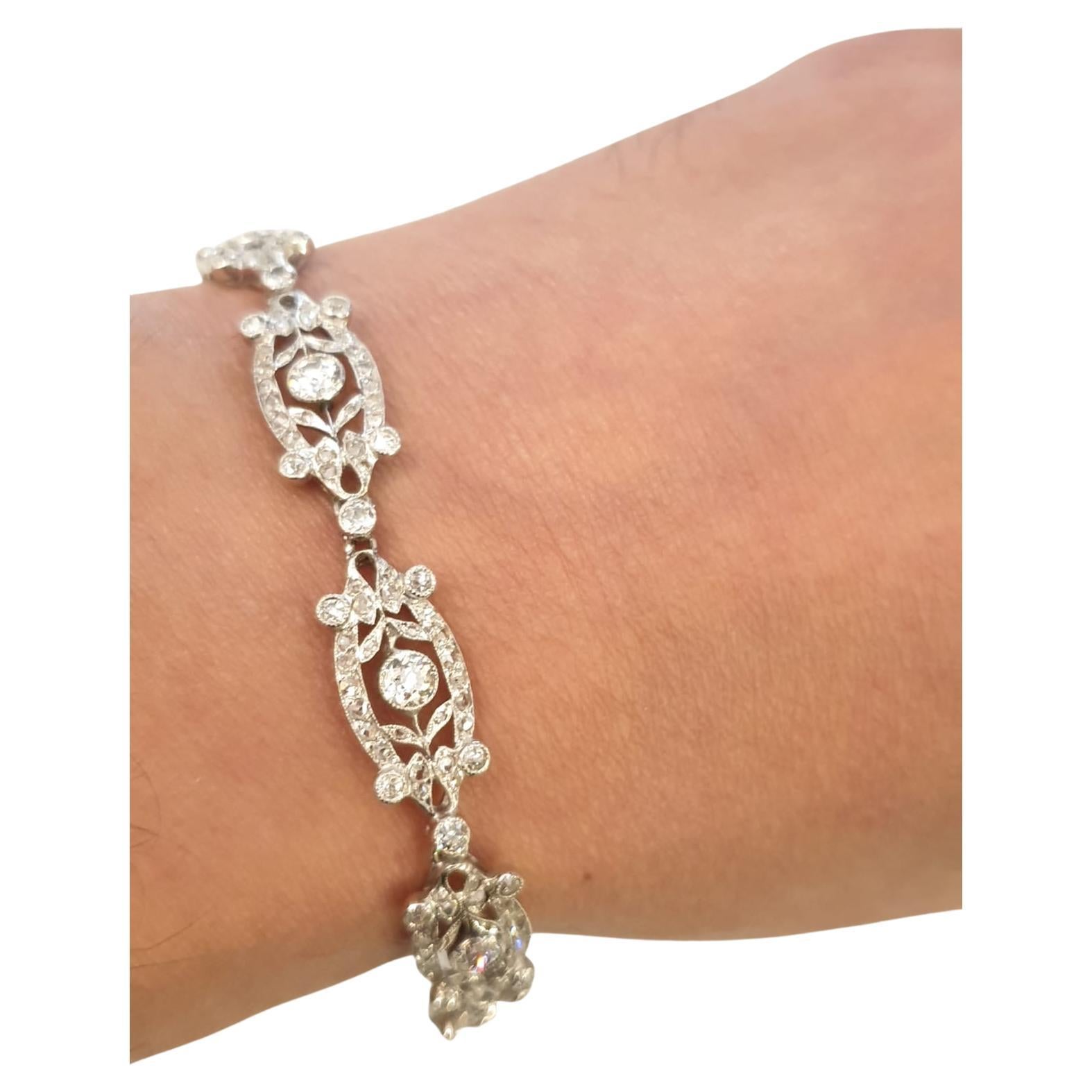 Art Deco Old Mine Cut Diamond Link Bracelet In Good Condition For Sale In Cairo, EG