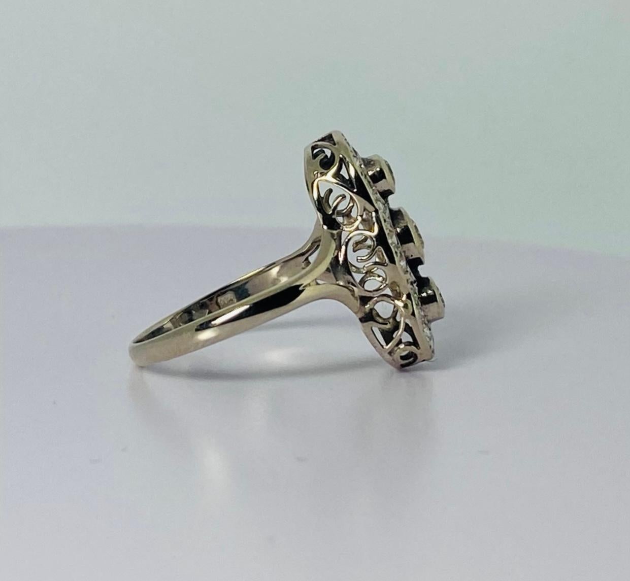 Artdeco Princess White Golden Ring 14 Carat with Rose Cut Diamonds For Sale 2
