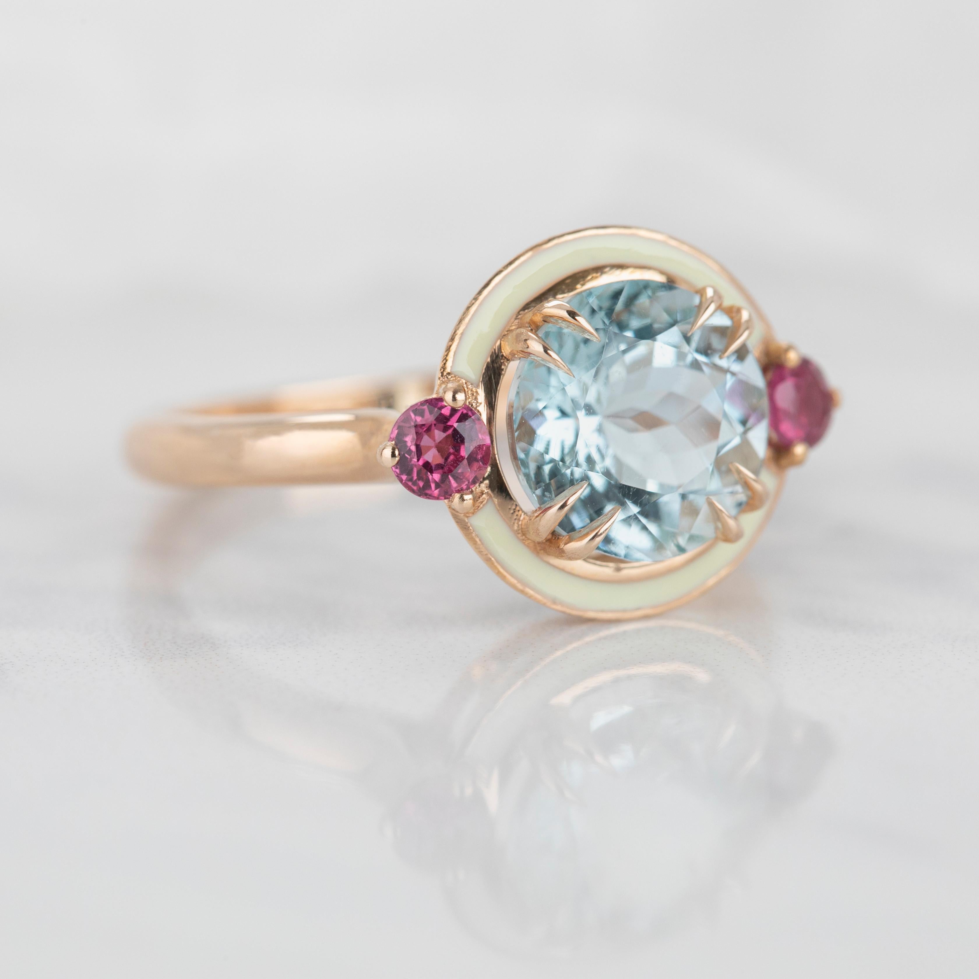 14k Solid Gold Artdeco Style 3 Carat Aquamarine and  Ruby Enemal Cocktail Ring For Sale 5