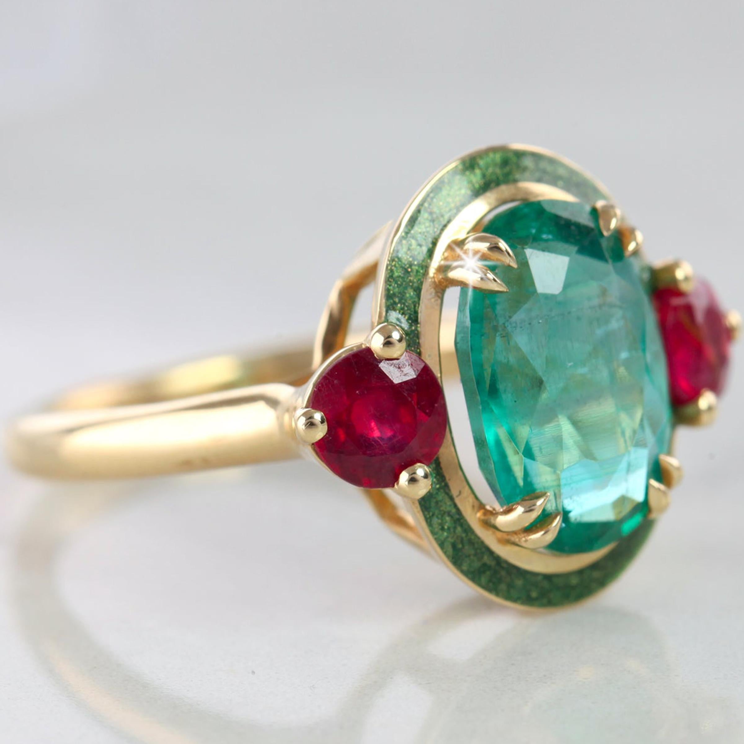 Artdeco Stil Smaragd Cocktail Ring:: Smaragd und Rubin mit grünem Emaille Ring (Ovalschliff)