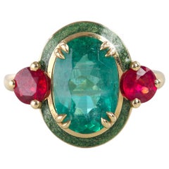 Bague Cocktail Emeraude Style Artdeco:: Bague Emeraude et Rubis avec Emaillage Vert