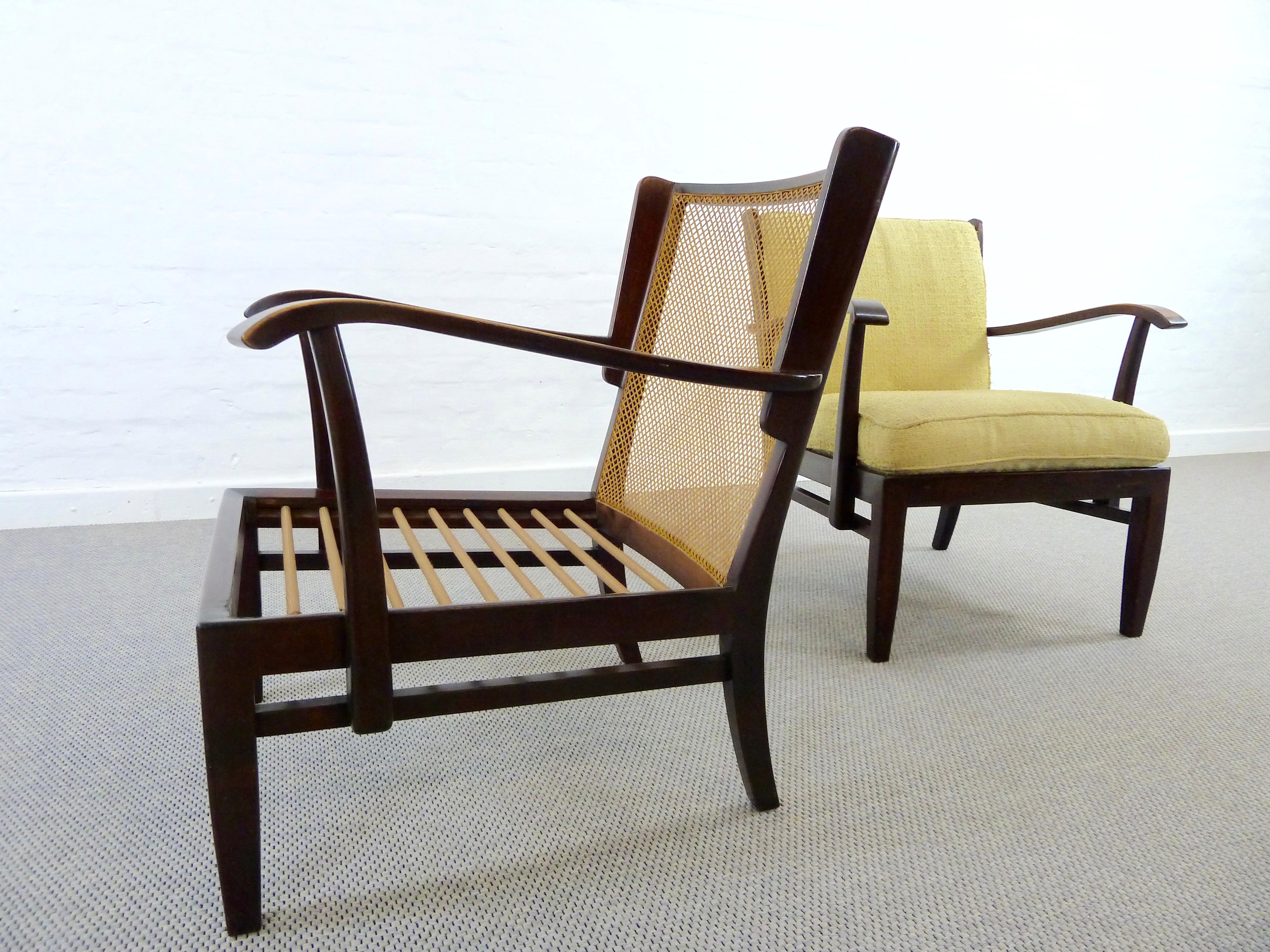 Art-déco-Sessel „Antimott“ von Wilhelm Knoll mit hellgelbem Boucle-Kunststoff (Art déco) im Angebot