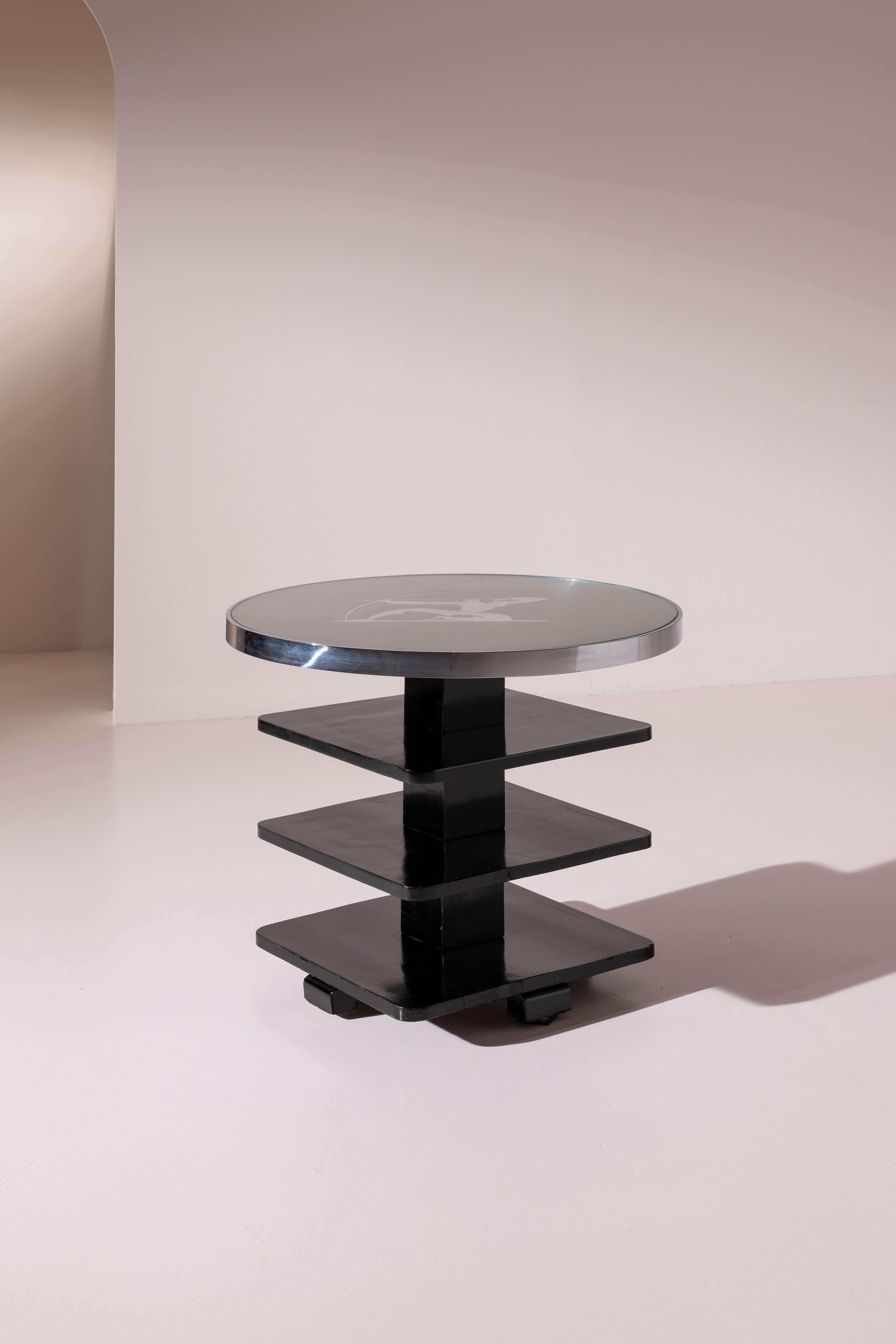 Milieu du XXe siècle Table d'appoint Arte déco avec plateau en verre, Italie, années 1930 en vente