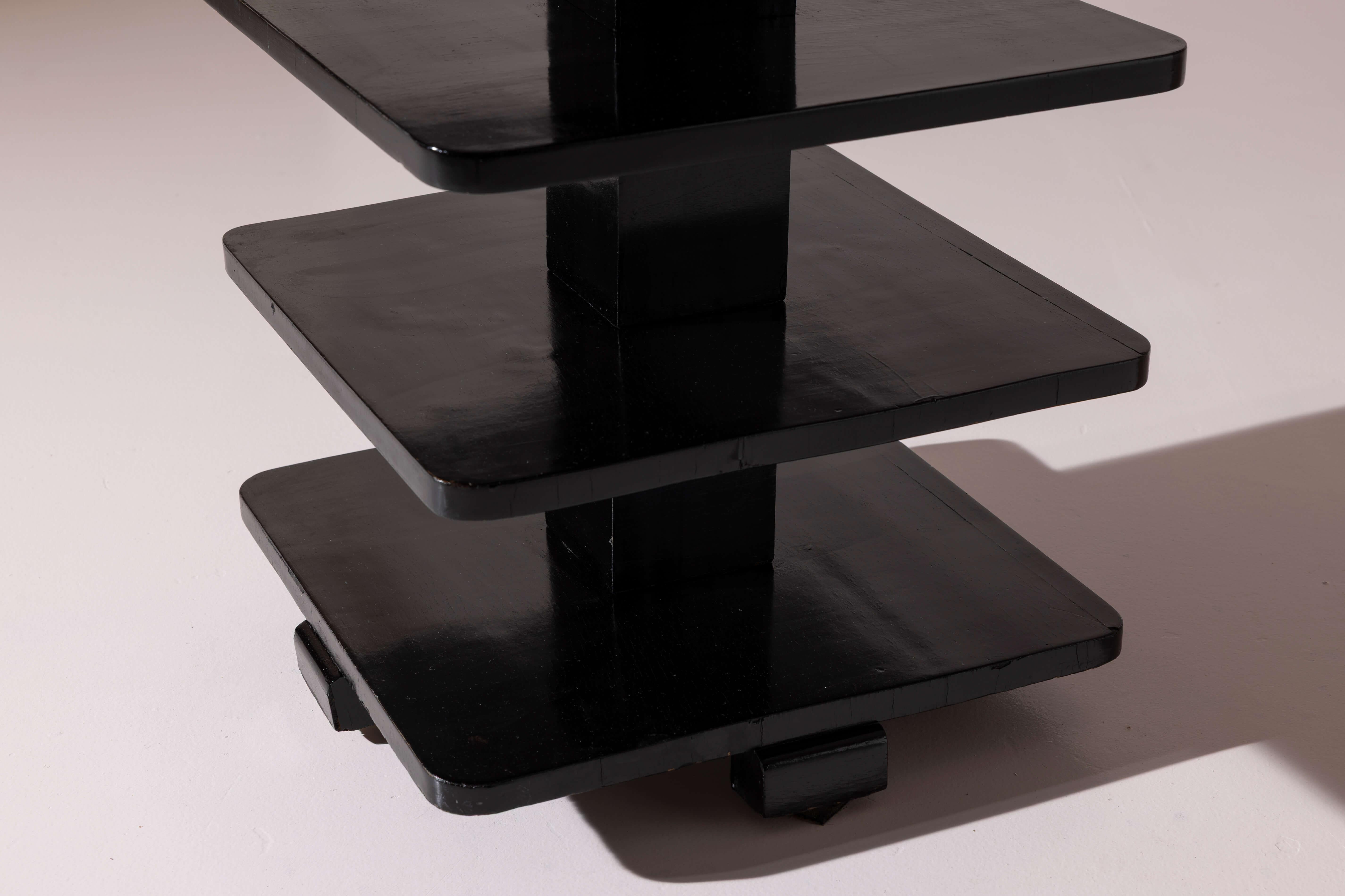 Métal Table d'appoint Arte déco avec plateau en verre, Italie, années 1930 en vente