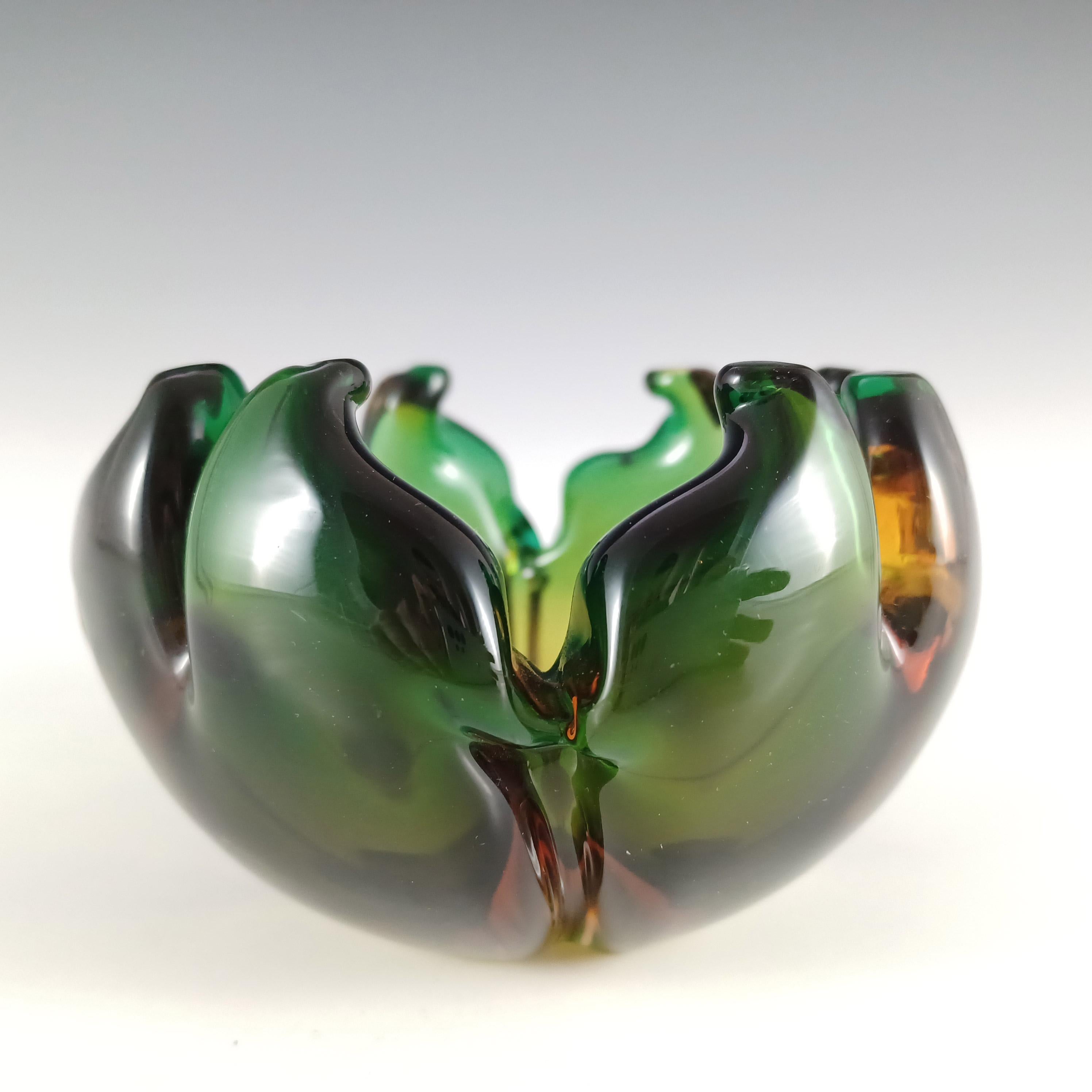 Mid-Century Modern Arte Nuova / Pustetto & Zanetti Murano - Cendrier en verre Greene & Greene Green en vente