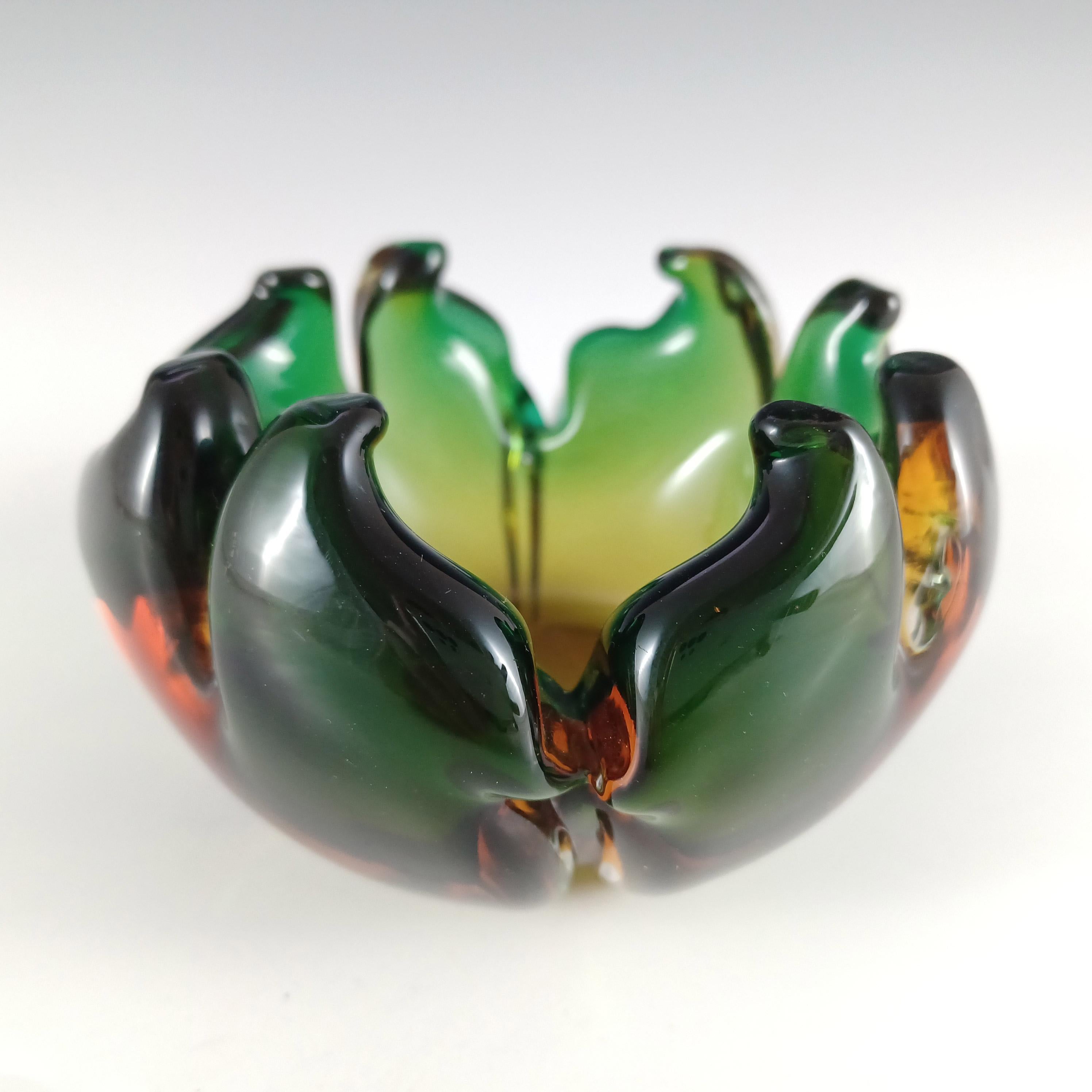 italien Arte Nuova / Pustetto & Zanetti Murano - Cendrier en verre Greene & Greene Green en vente