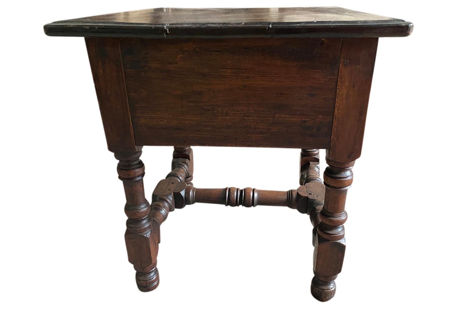 Arte Populaire French 18th Century Side Table For Sale 2