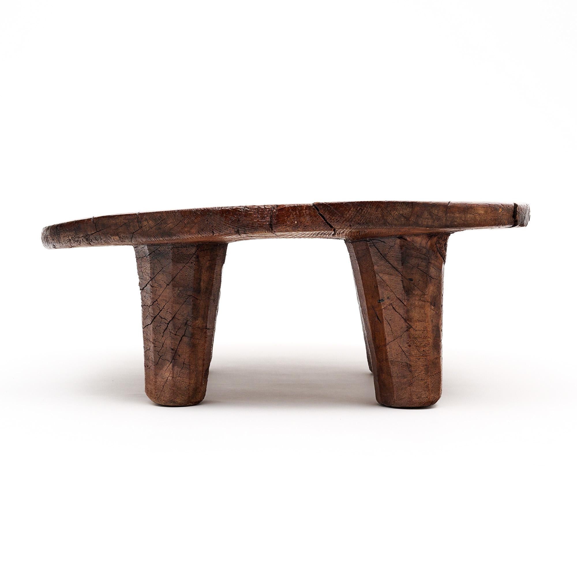 Arte Povera Italienischer Antiker Niedriger Tisch im Angebot 3