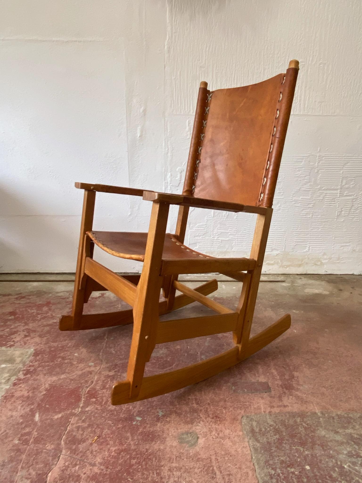 Colombian Arte Sano, Cognac Leather Rocking Chair, Colombia, 1970's For Sale
