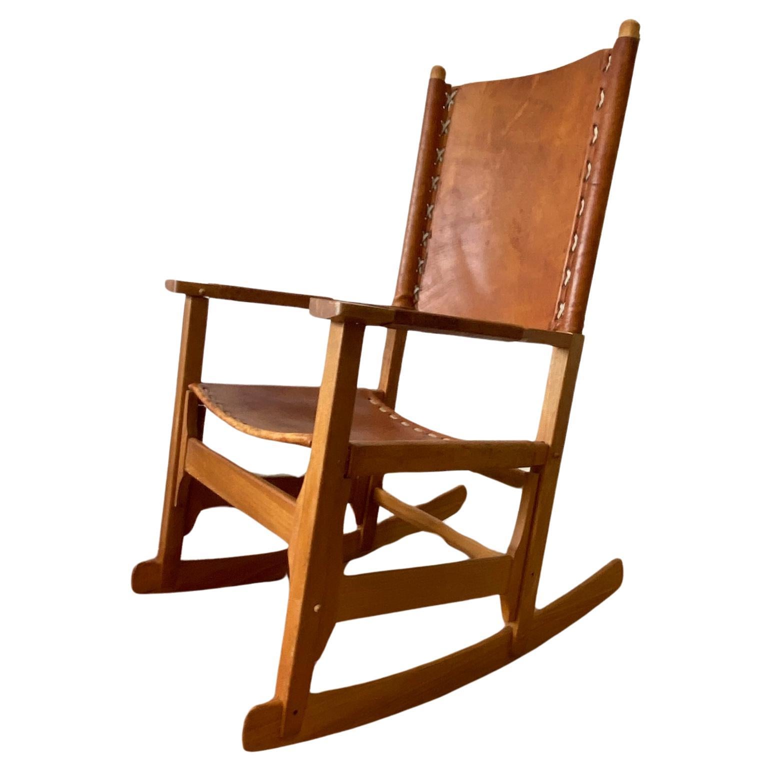 Arte Sano, Sedia a dondolo in pelle cognac, Colombia, anni '70