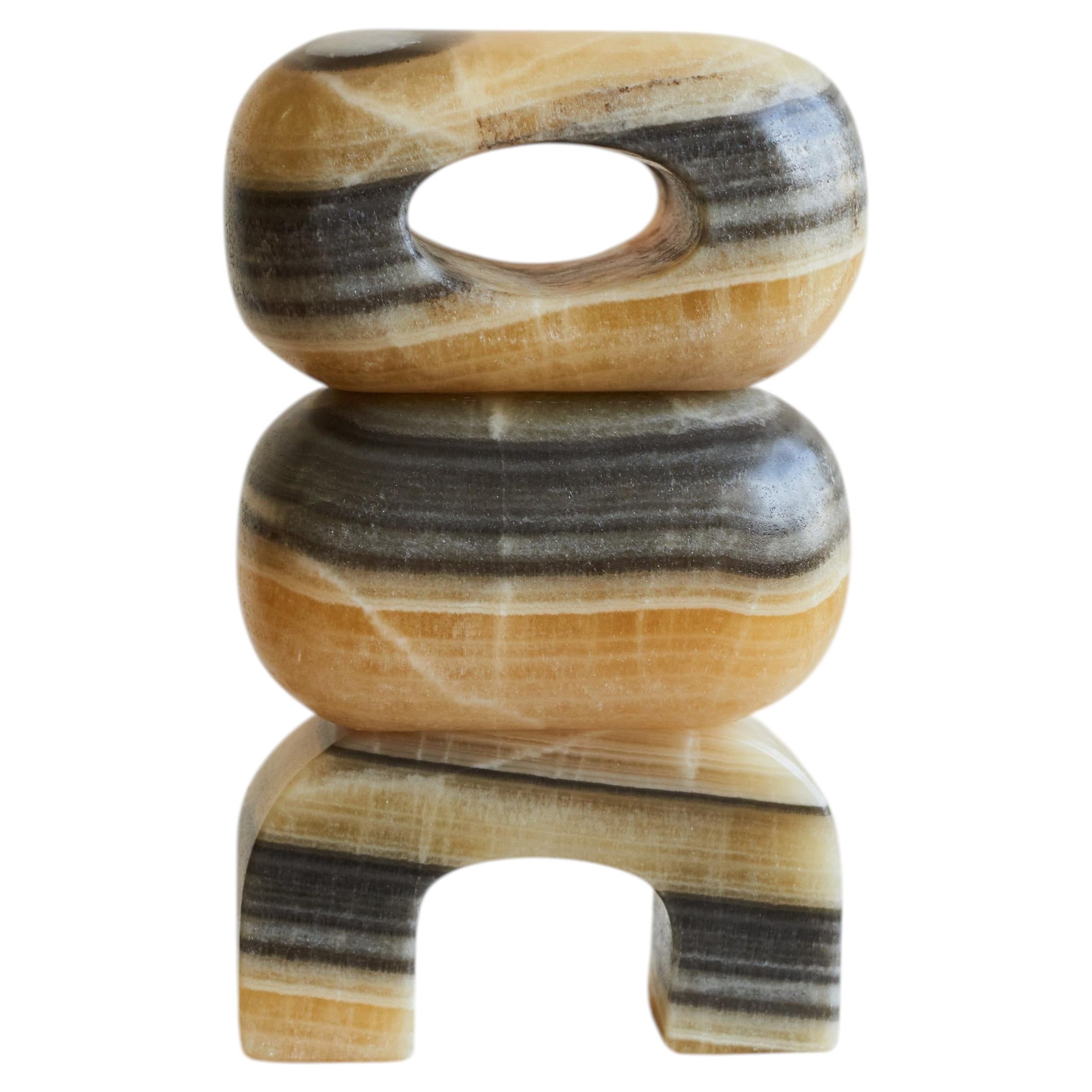 Artefacto Marble IV Yellow, sculpture contemporaine, fabriquée à la main au Mexique en vente