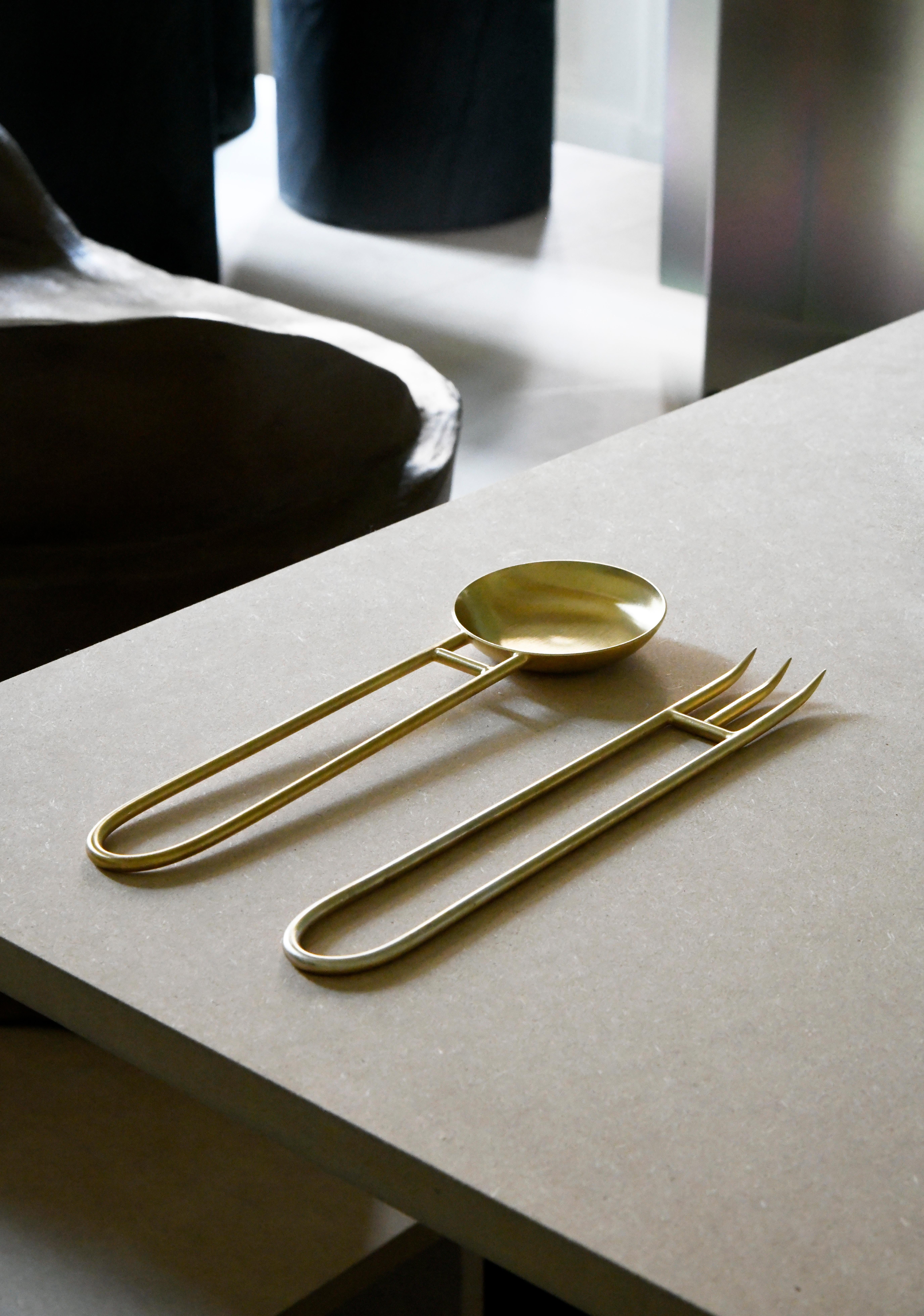 Contemporary Server Gold Plated Set Handcrafted in Italy by Natalia Criado In New Condition For Sale In Milan, IT