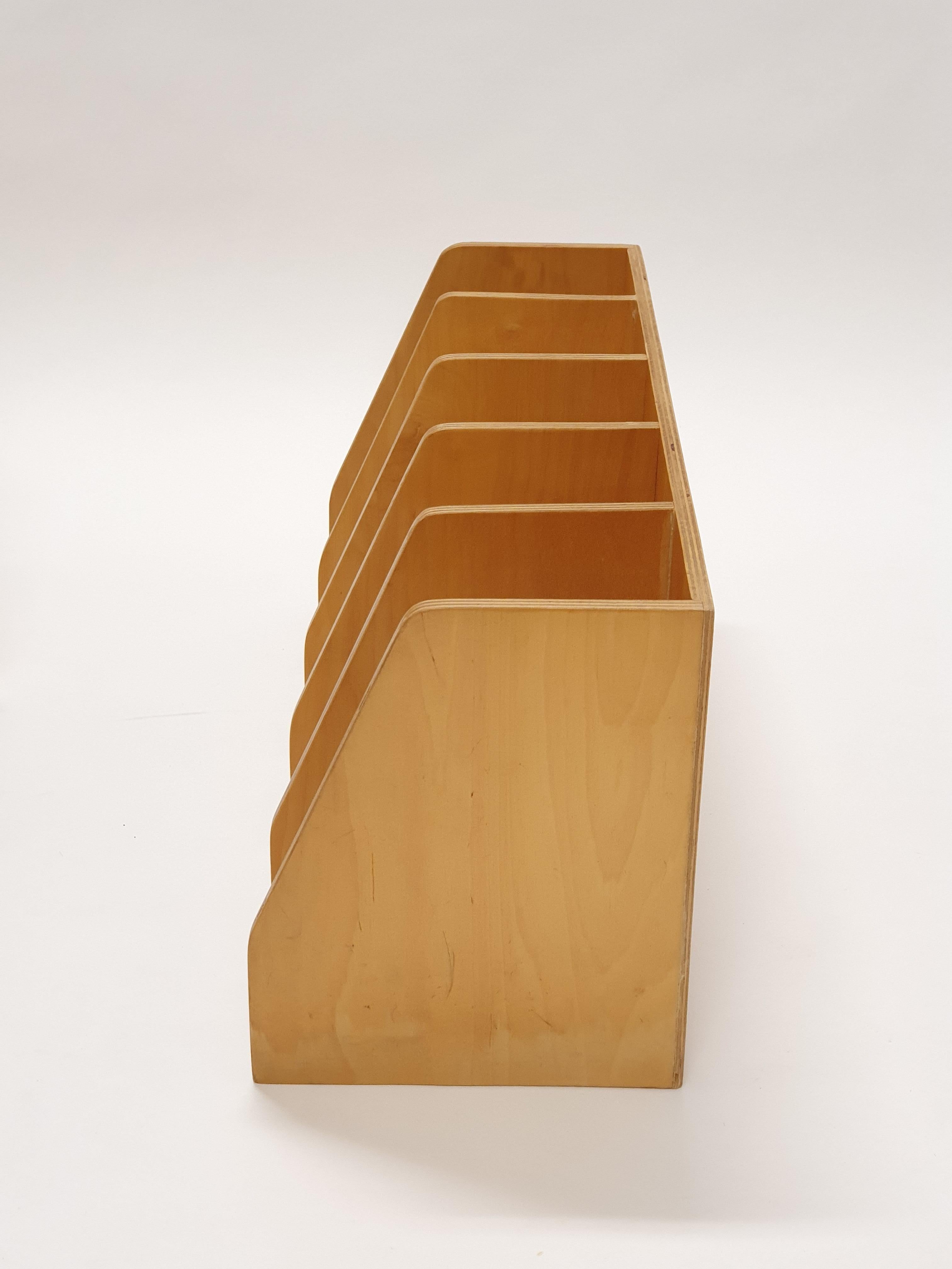 Betulla Leggio Artek di Aino Aalto in vendita