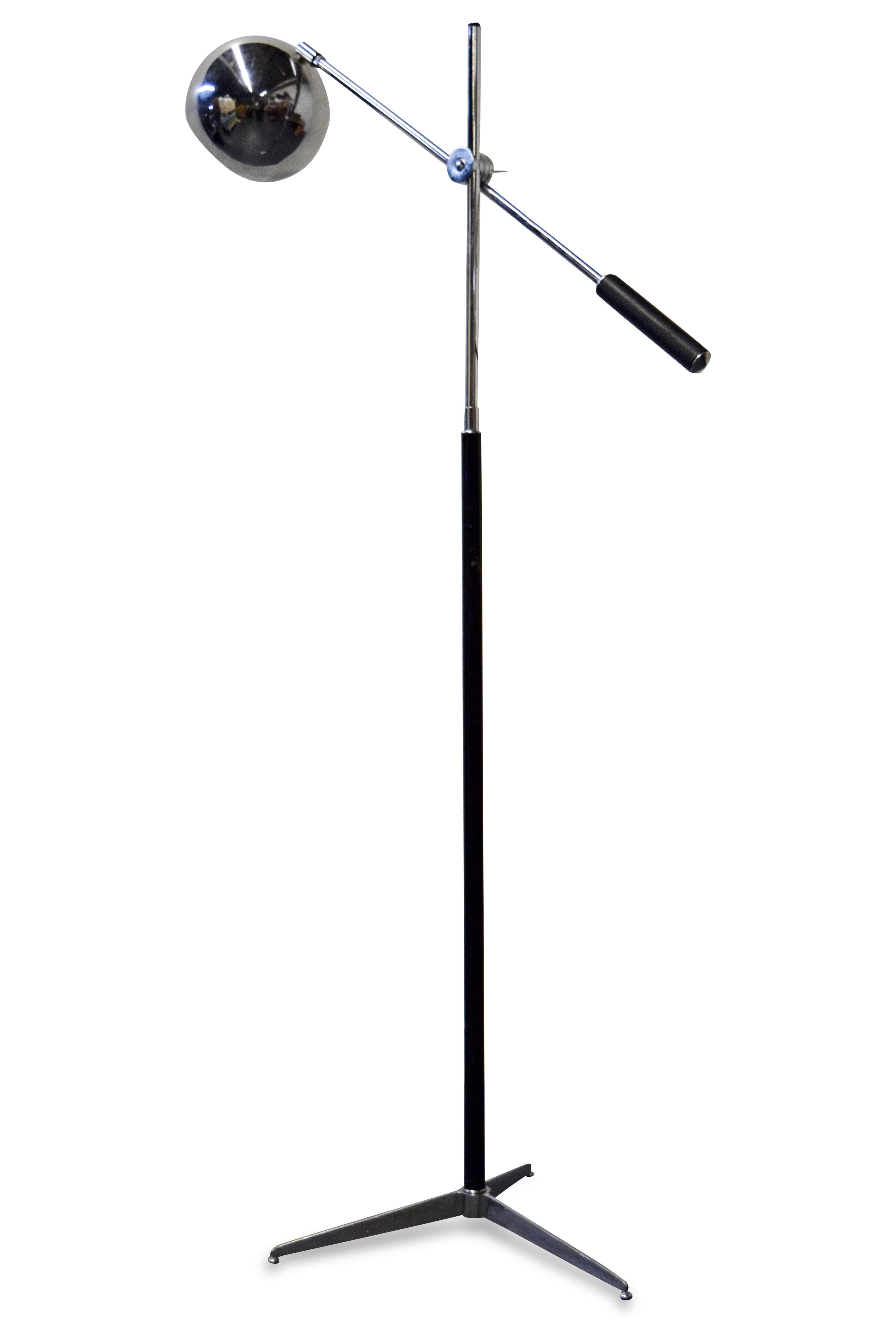 Arteluce Articulating Floor Lamp 1