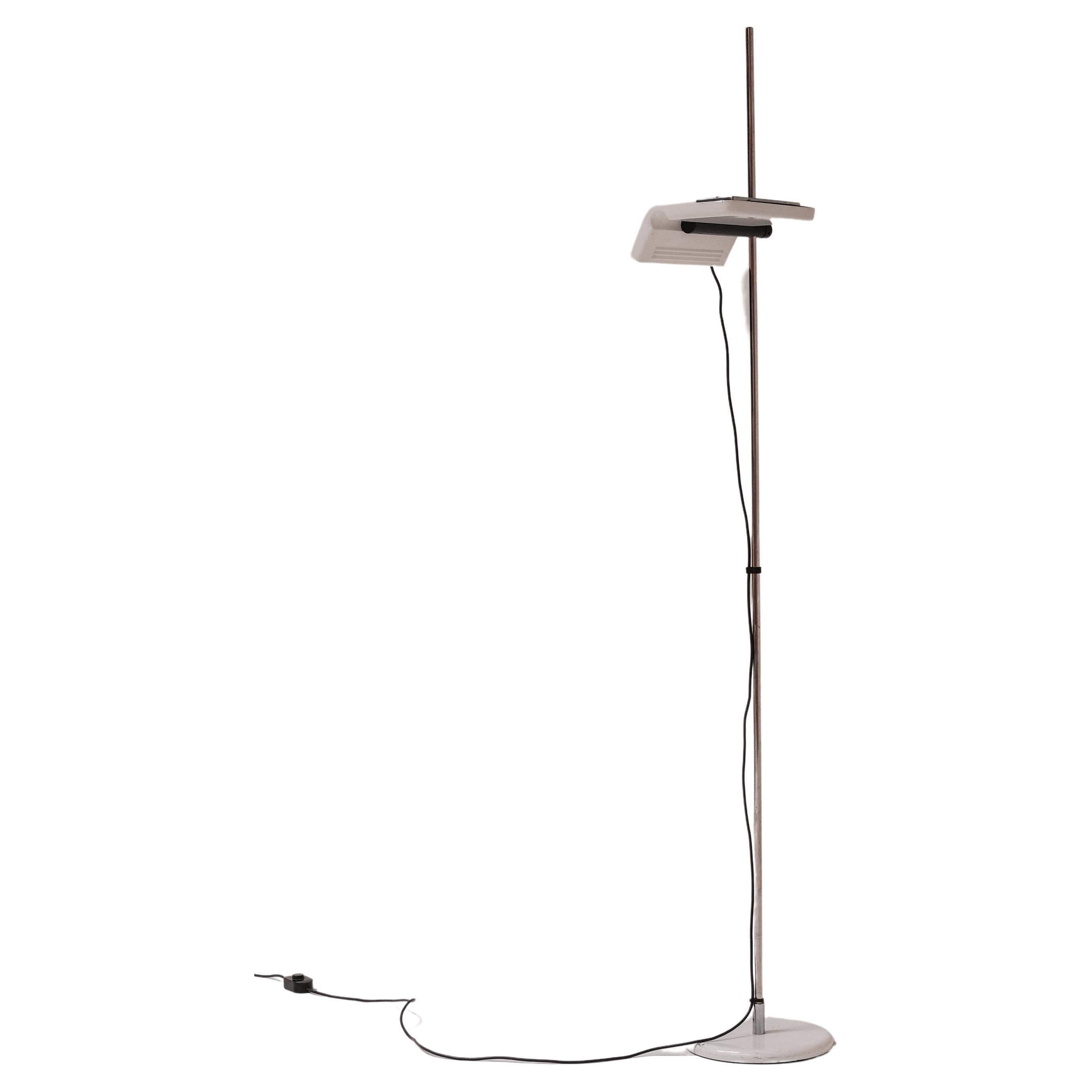Arteluce Chrome floorlamp Designed by Bruno Gecchelin Model 1105 For Sale