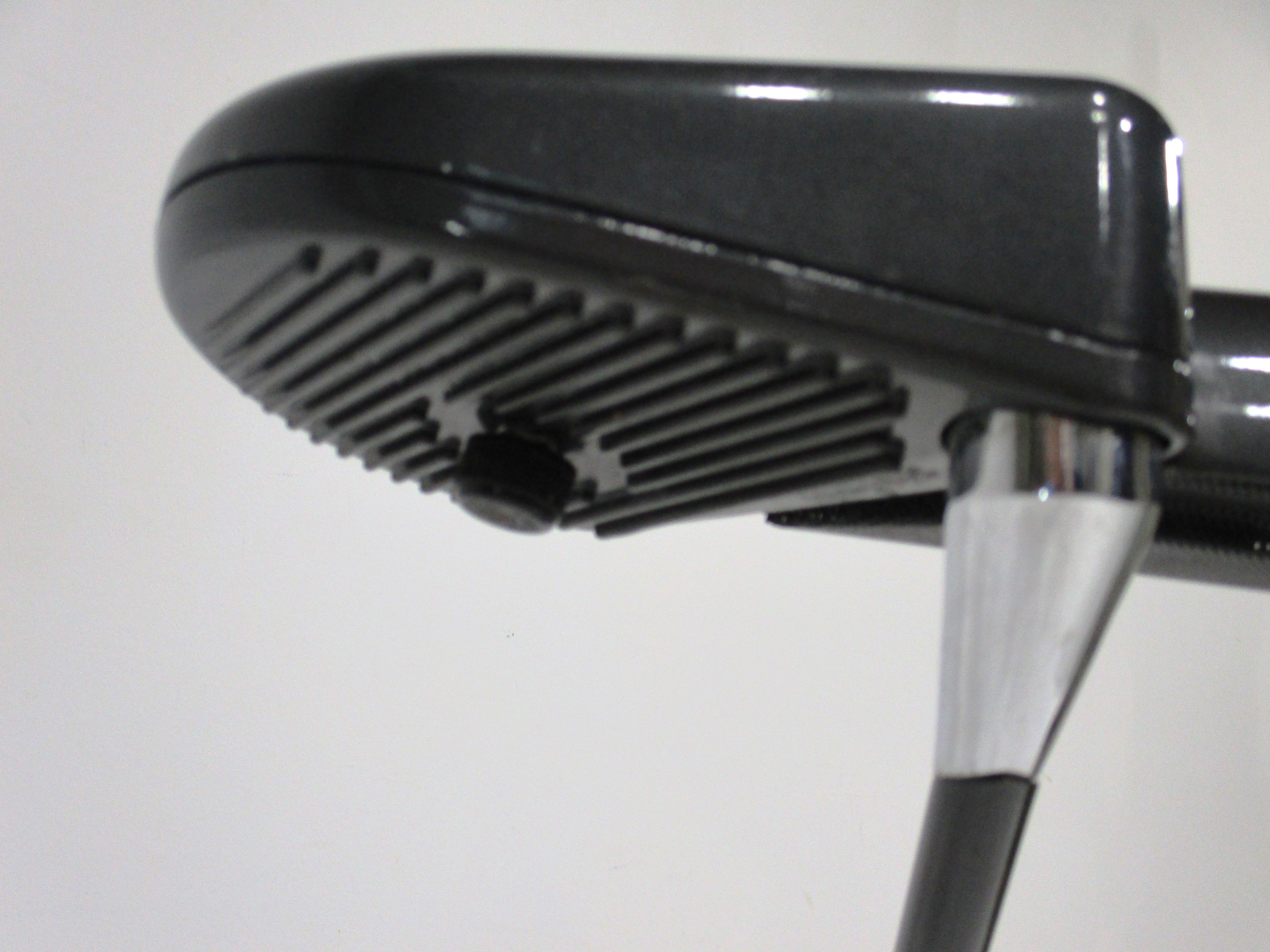 Arteluce Italian Designed Industrial Desk Lamp for AI  For Sale 1