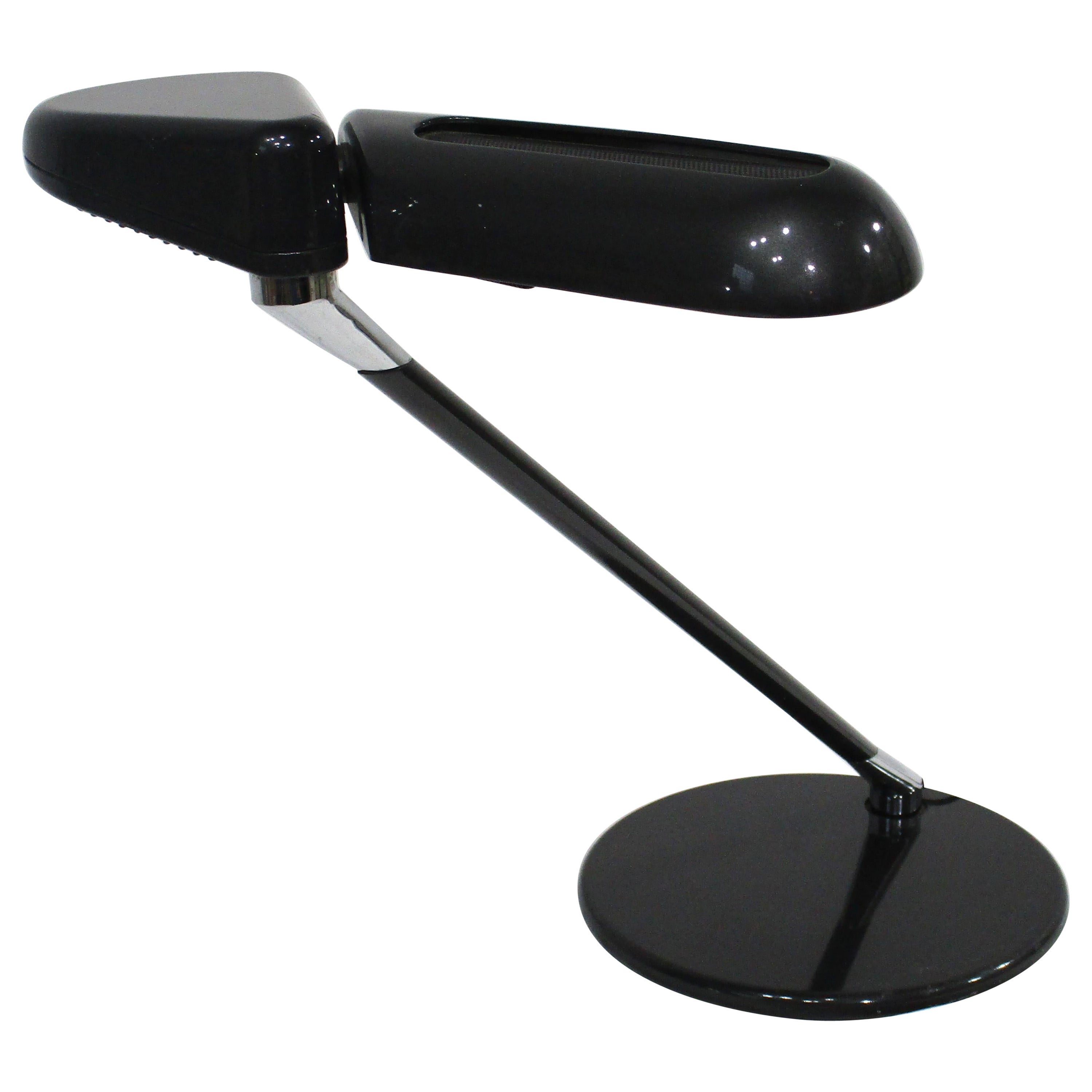Arteluce Italian Designed Industrial Desk Lamp for AI