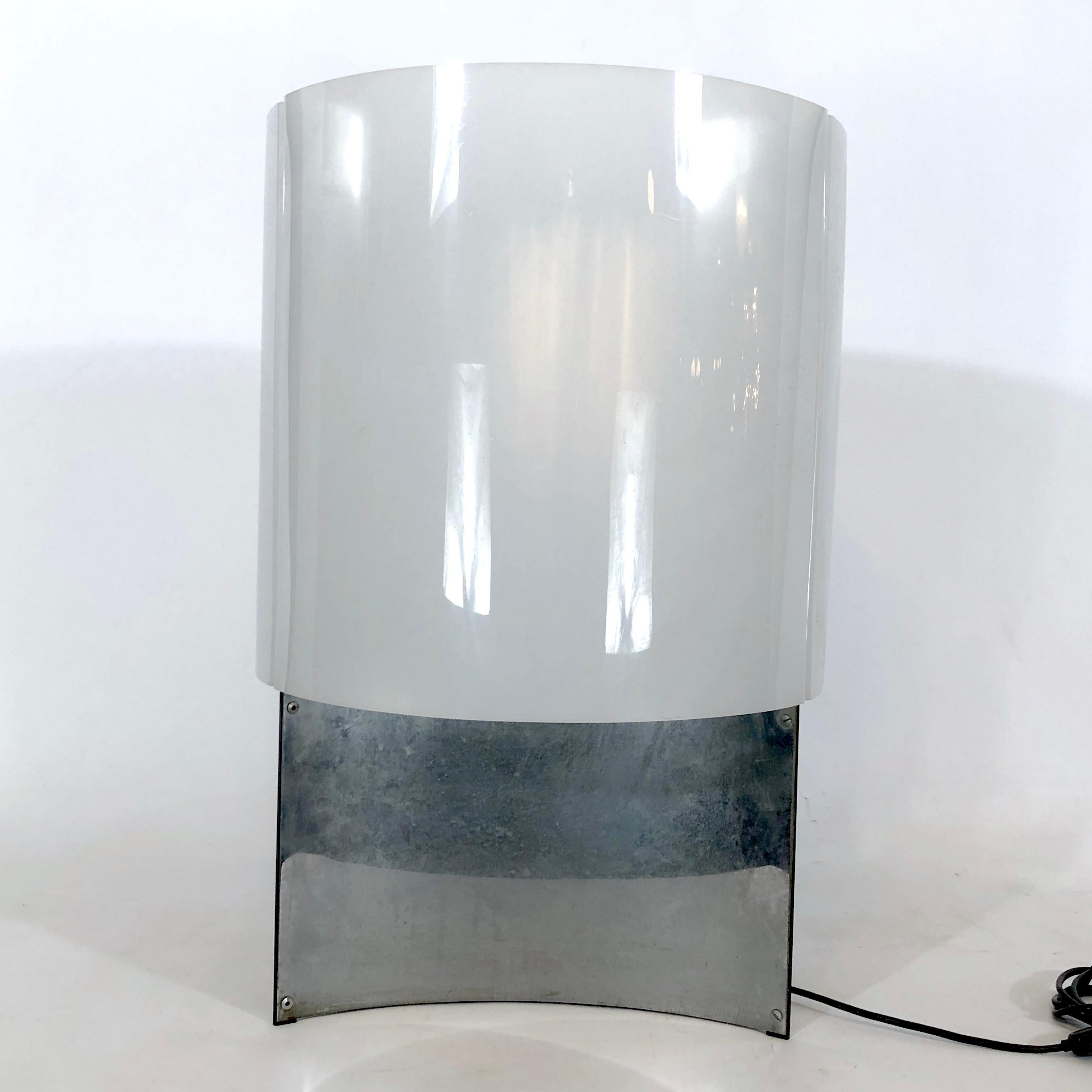 Arteluce, Model 526G Table Lamp by Massimo Vignelli from 60s For Sale 5