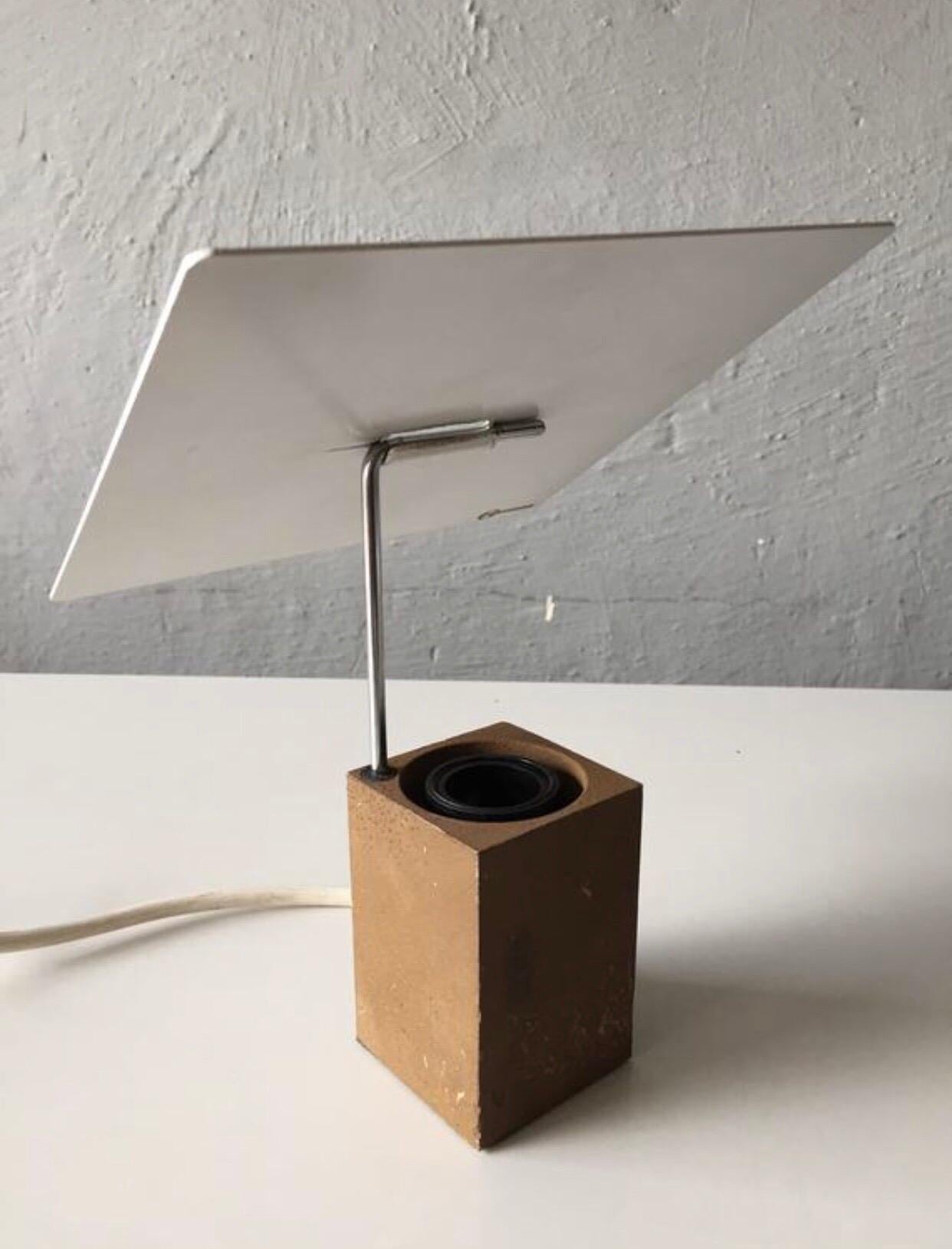 Italian Arteluce Model 610 Table Lamp Designed by Antonio Macchi Cassia, 1970s, Italy For Sale