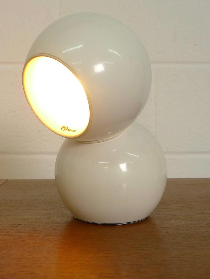 Milieu du XXe siècle Arteluce, paire de lampes de bureau magnétiques par Antonio Macci Cassia, Modèle 541 en vente