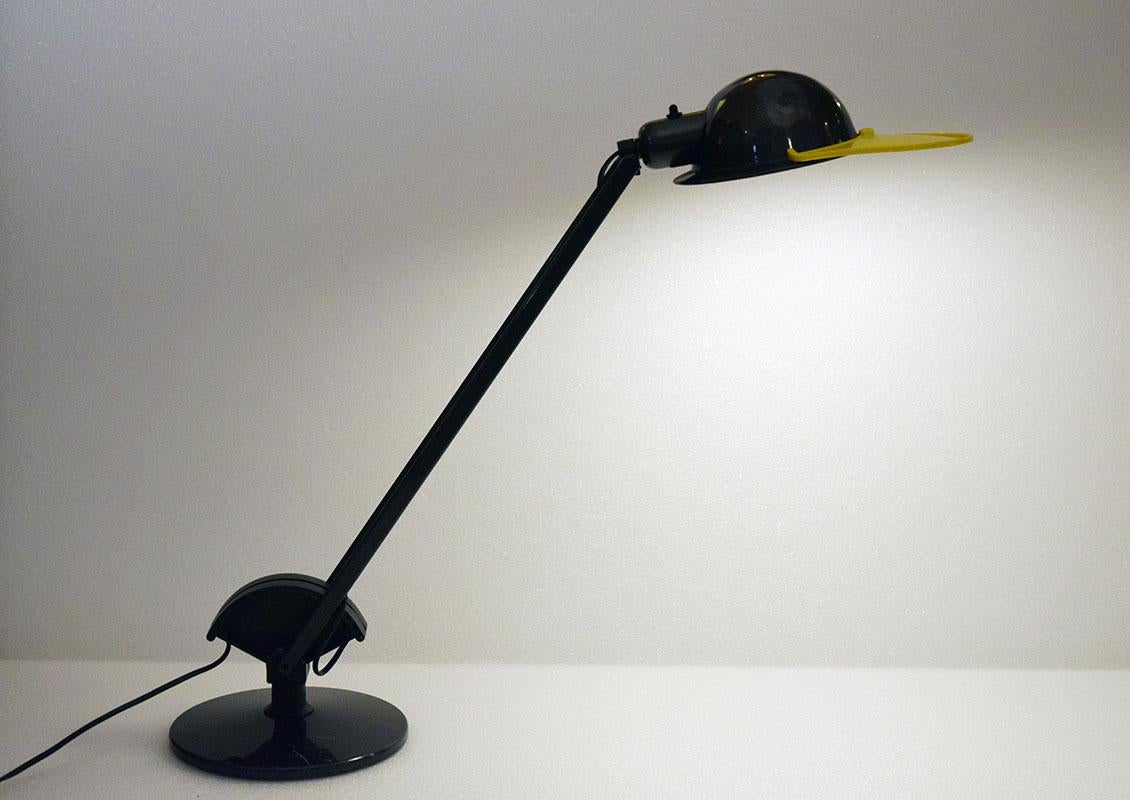 italien Lampe à poser Arteluce Donald design King & Miranda années 1980 en vente
