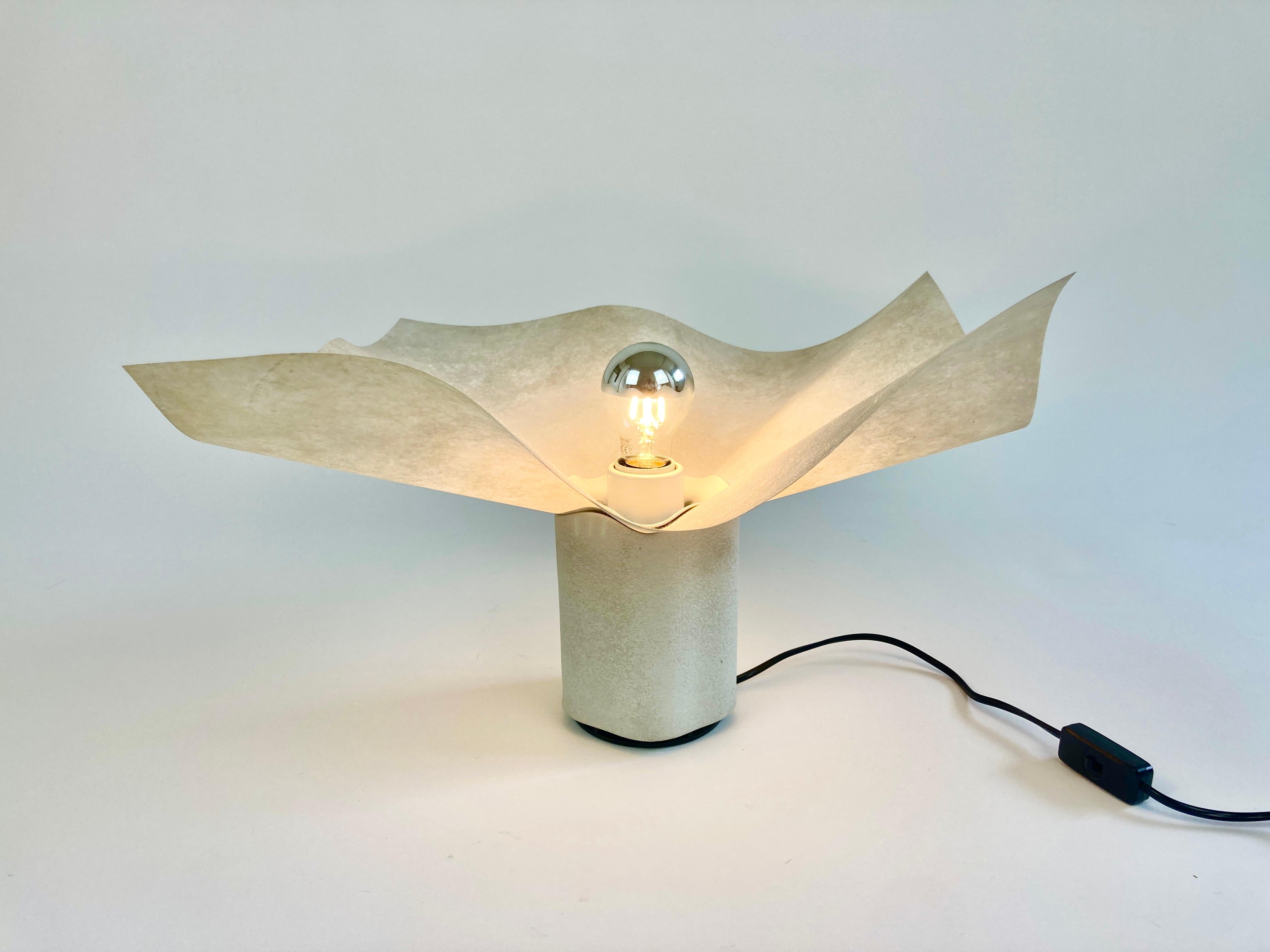 Artemide Area 50 by Mario Bellini. Table / Ceiling / Wall light. Italy 1980s 10
