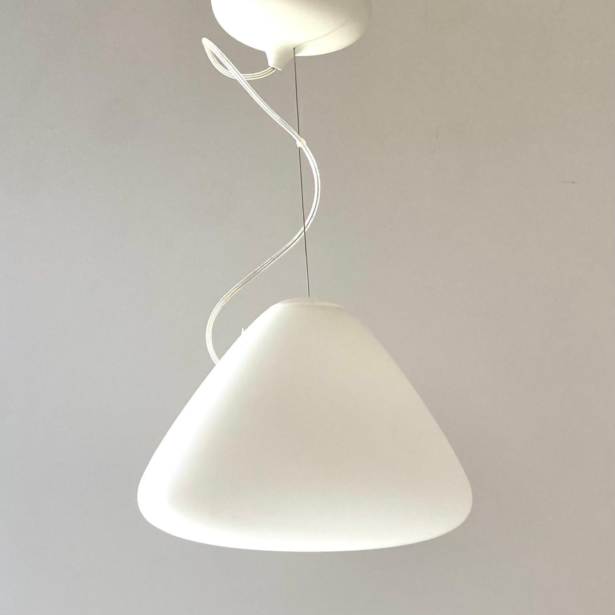 Colgante Artemide modelo " Cápsula ", Ross Lovegrove para Artemide, 2010 Italia