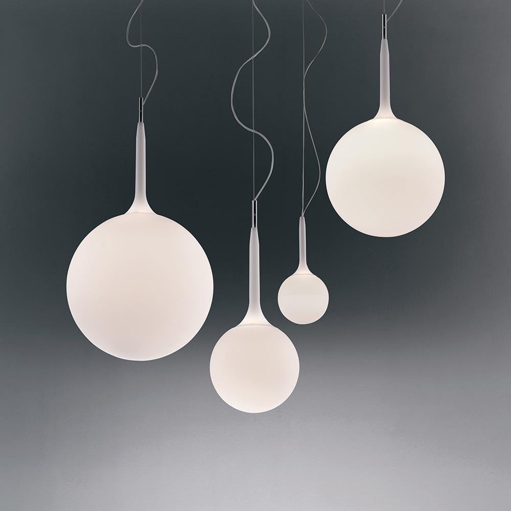 Moderne Lampe à suspension Artemide Castore 35 E26 ou A19 blanc en vente