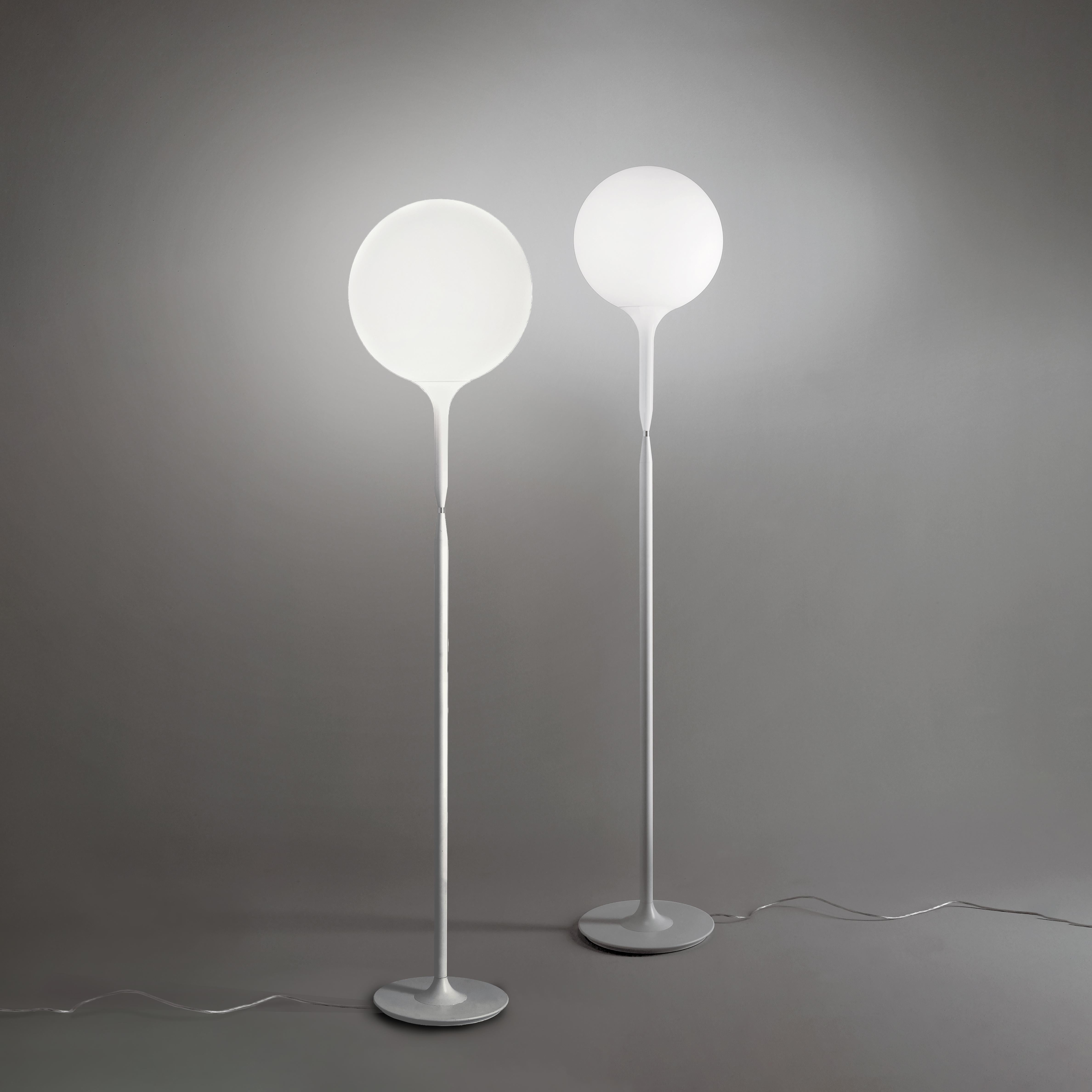 Artemide Castore 35 Stehlampe in Weiß (Moderne) im Angebot