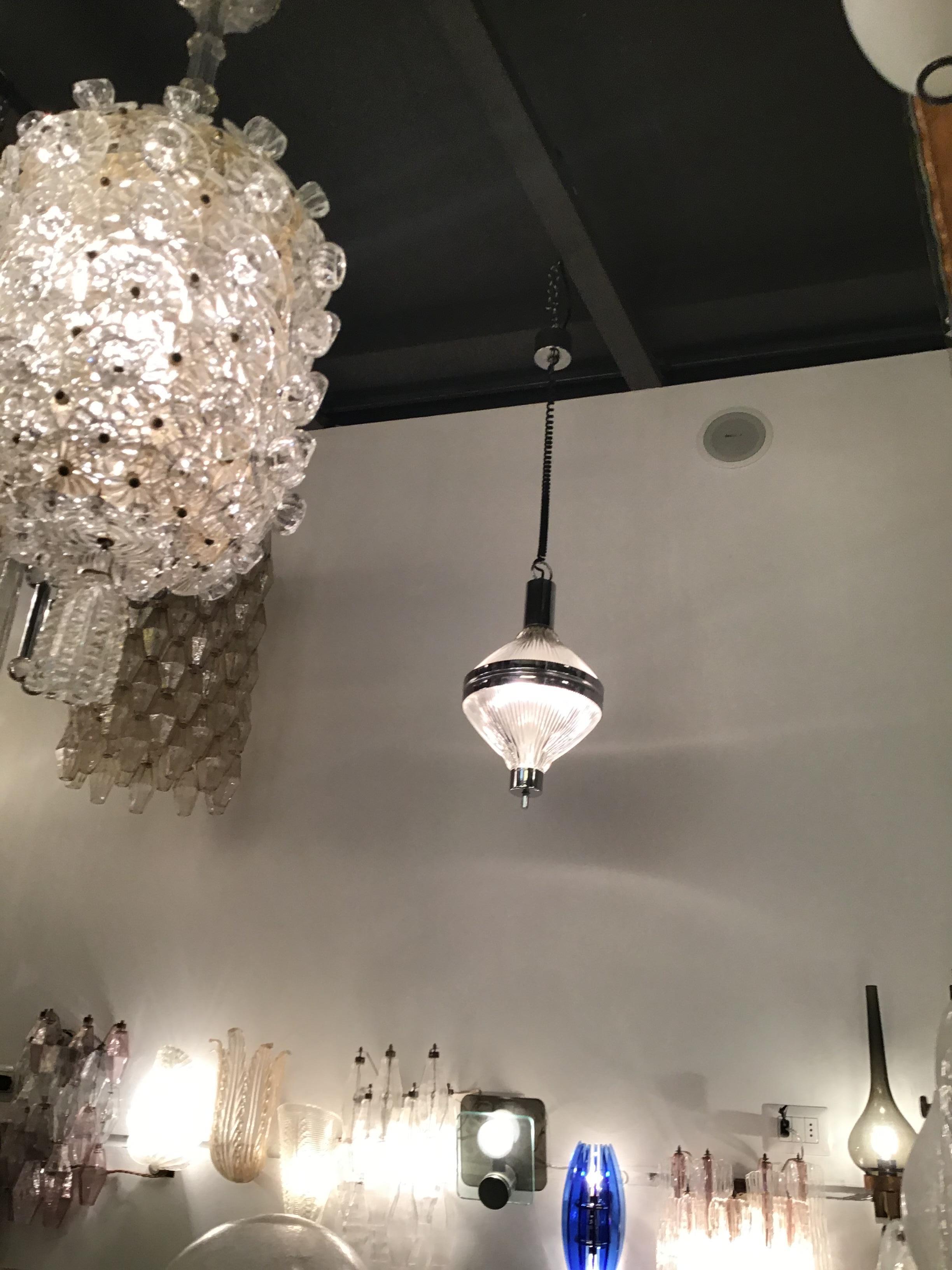 Artemide Chandelier 1960 Italia, Burnished Metal and Printed Glass In Excellent Condition For Sale In Milano, IT