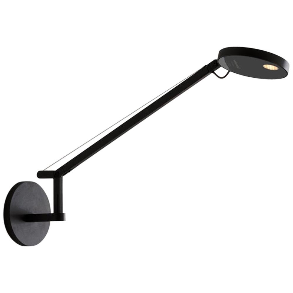 Lampe murale Artemide Demetra Micro LED 7W 27K en noir mat de Naoto Fukasawa