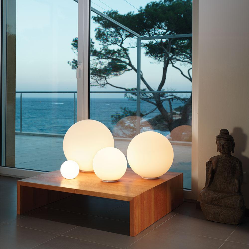 Contemporary Artemide Dioscuri 25 E26 Table Lamp in White by Michele De Lucchi