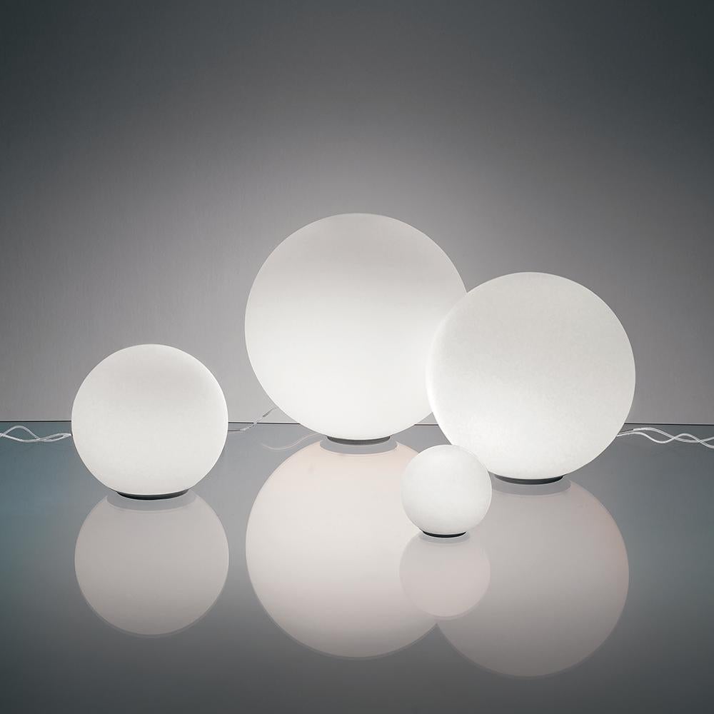 Blown Glass Artemide Dioscuri 35 E26 Table Lamp in White by Michele De Lucchi For Sale