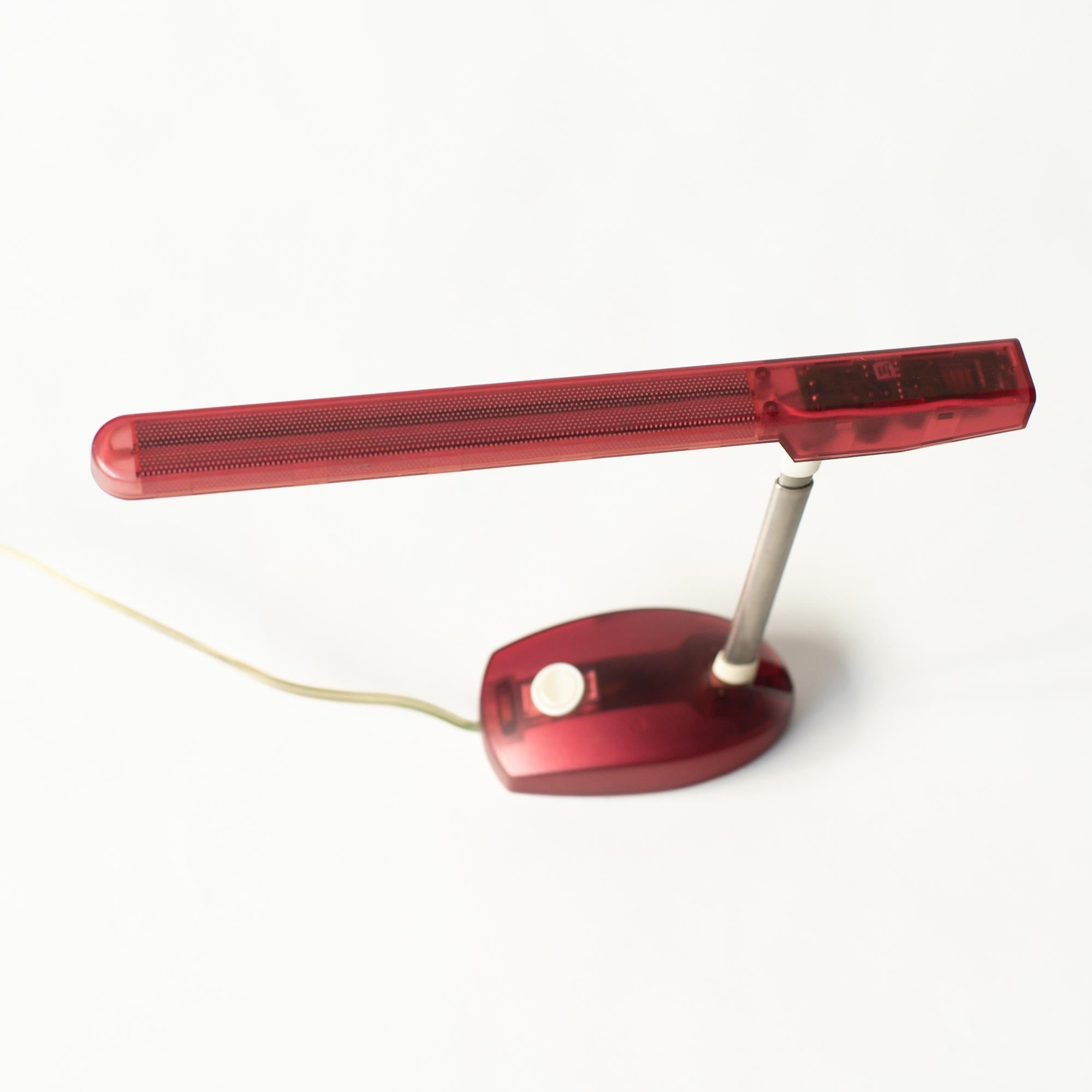 Artemide E-light rot  Design im Y2K-Stil (Space Age) im Angebot