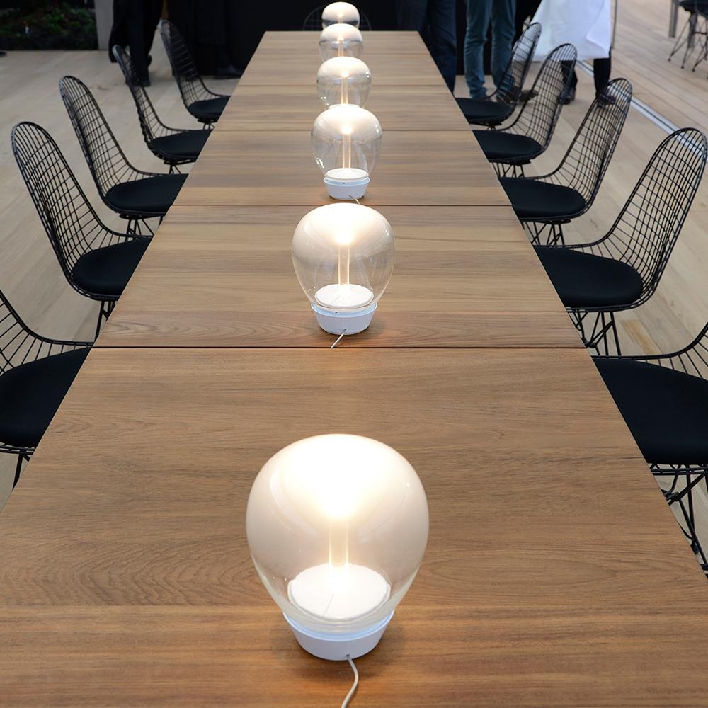 Italian Artemide Empatia 16 LED Table Lamp with Extension, Carlotta De Bevilacqua & Paol For Sale