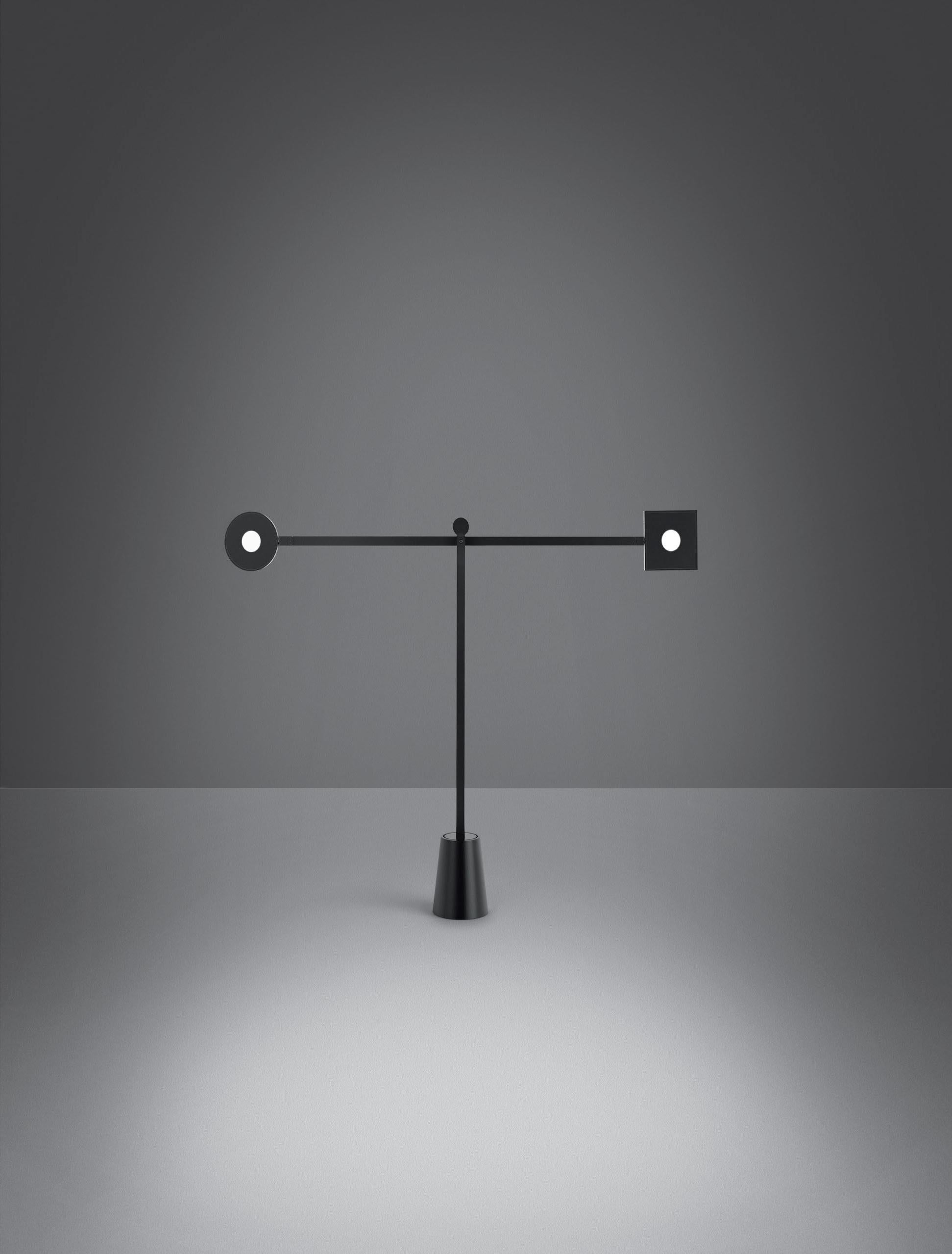 Artemide Equilibrist LED Table Lamp by Jean Nouvel Neuf - En vente à Hicksville, NY