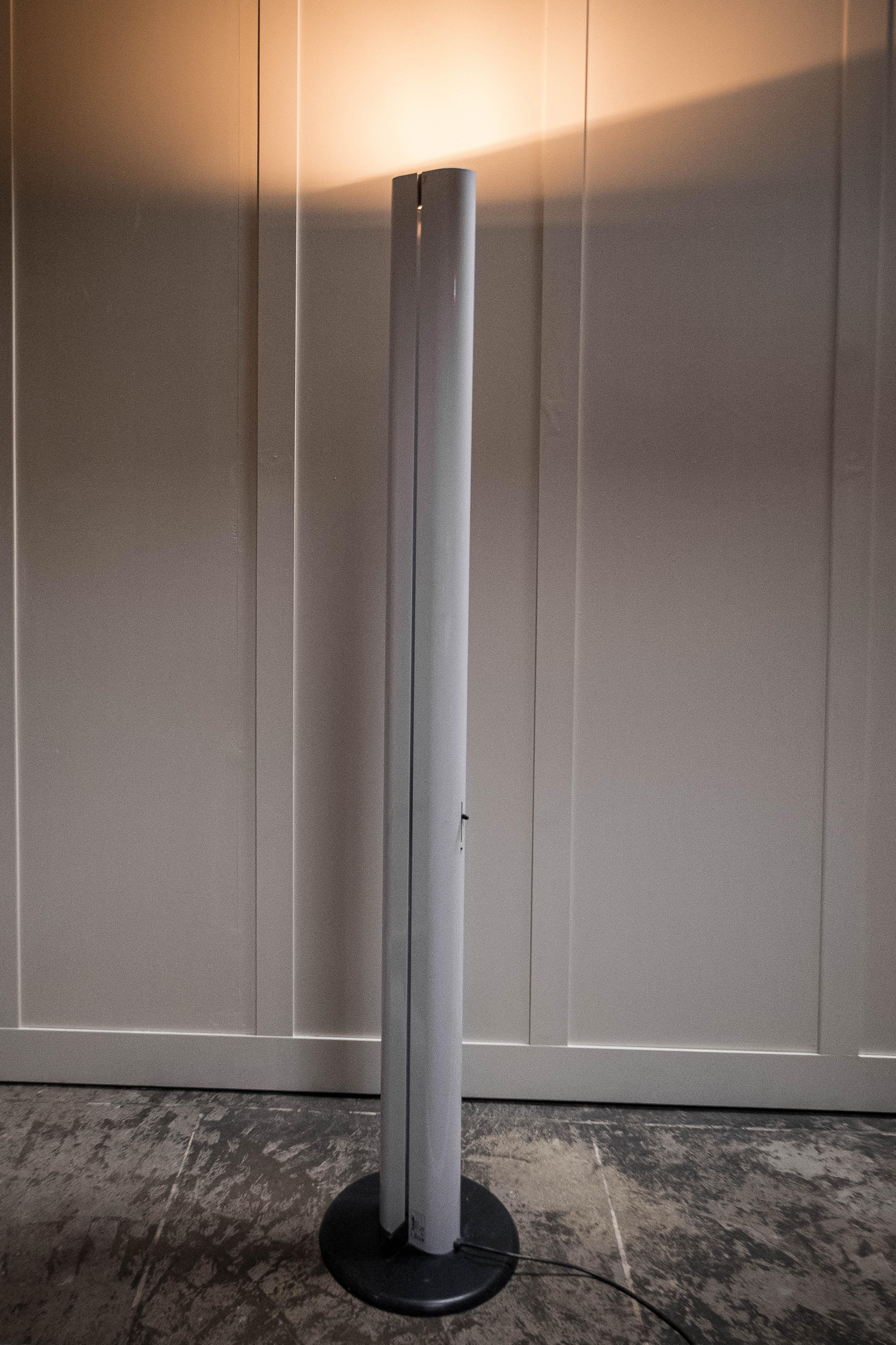 Late 20th Century Artemide Floor Lamp by Gianfranco Frattini, 1997 For Sale