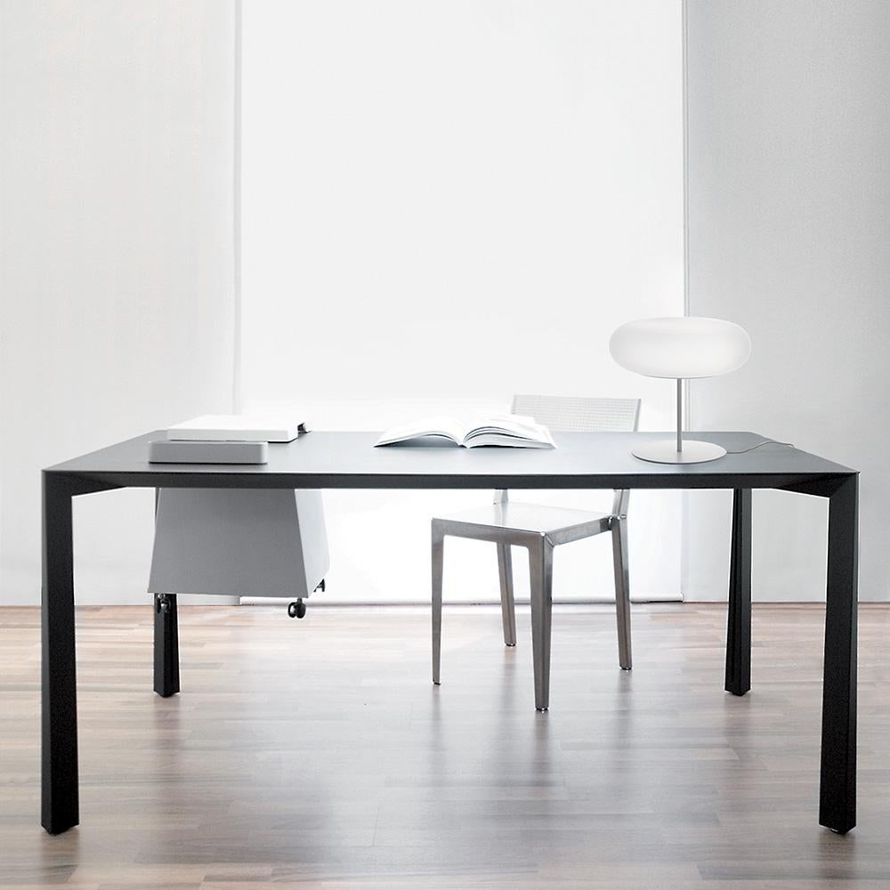 Contemporary Artemide Itka Table Light in White by Naoto Fukasawa For Sale