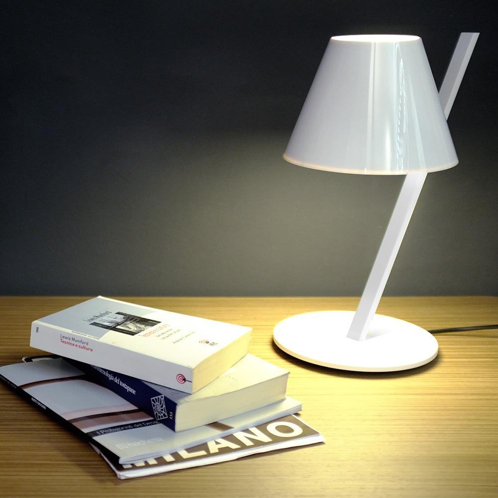 e12 desk lamp