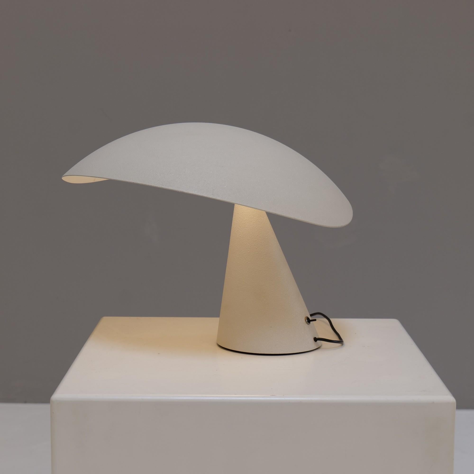 Artemide Lavinia lamp by Masayuki Kurokawa 2
