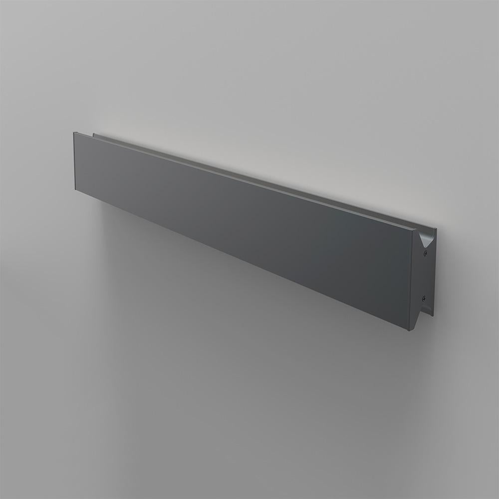 Wall or ceiling mounted luminaire for direct, indirect or direct/indirect lighting.

Extruded aluminum body in textured white or textured anthracite finish with aluminum end caps matched to body. Available in 4 lengths.

Fixture is designed to cover