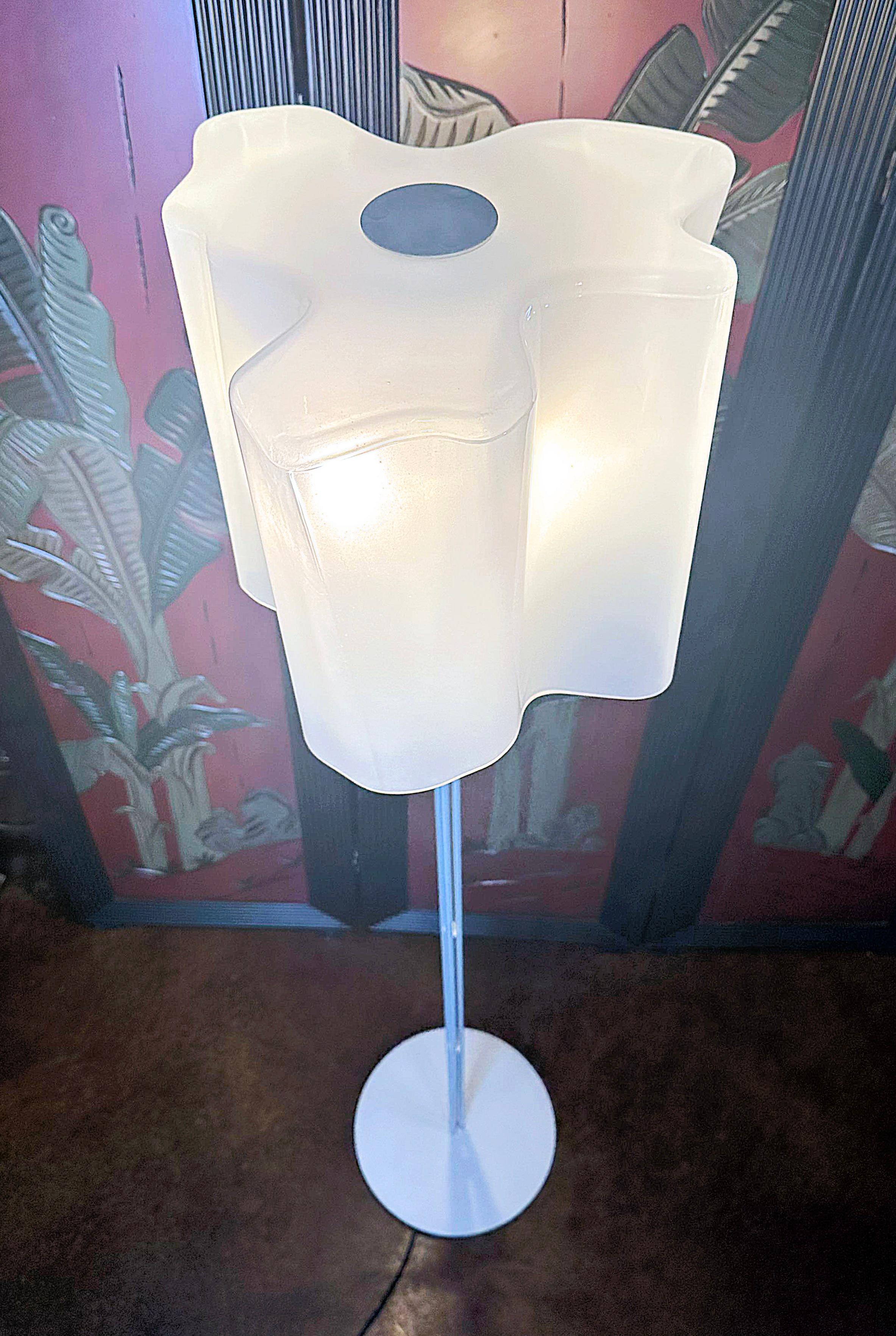 Artemide logico intuitive floor lamp with hand-blown glass  For Sale 7