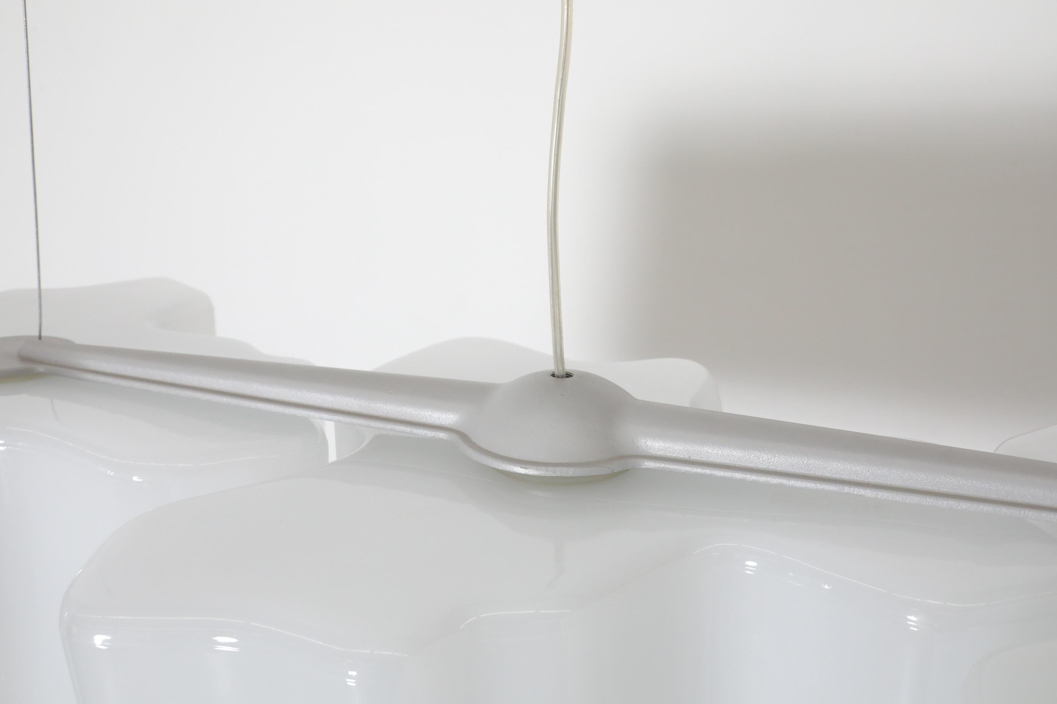 Artemide ‘Logico Triple’ Pendant Light by Gerhard Reichert & Michele De Lucchi For Sale 2