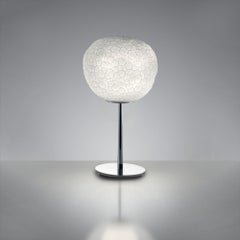 Artemide Meteorit 35, dimmbare E26-Tischlampe mit Stiel in Chrom, Pio & Tito zu