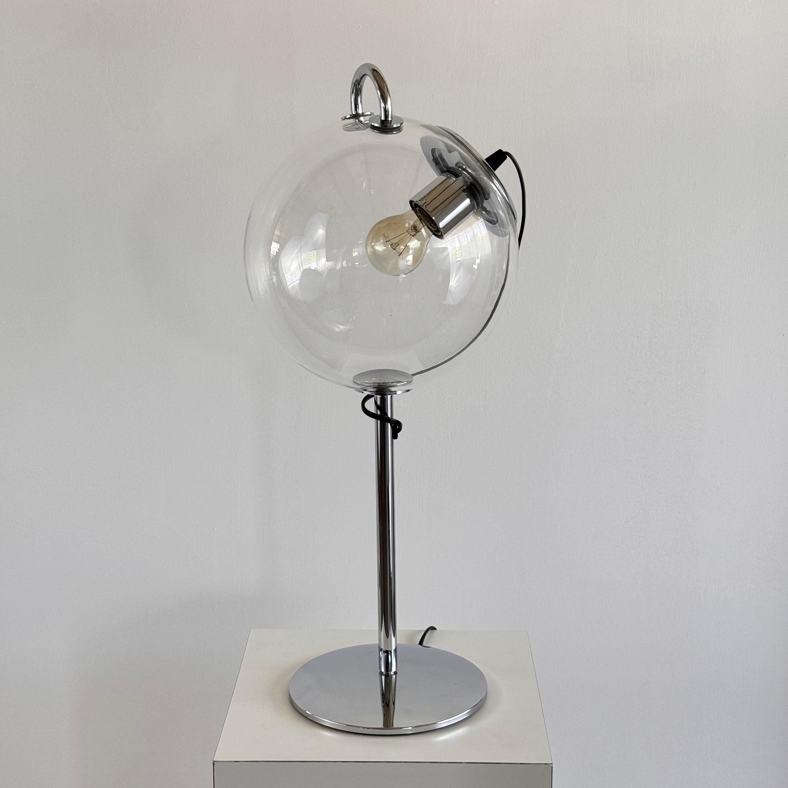 Artemide Miconos Table Lamp by Ernesto Gismondi, Chrome and Glass, 1998 In Good Condition In Bagnolo Mella, Brescia