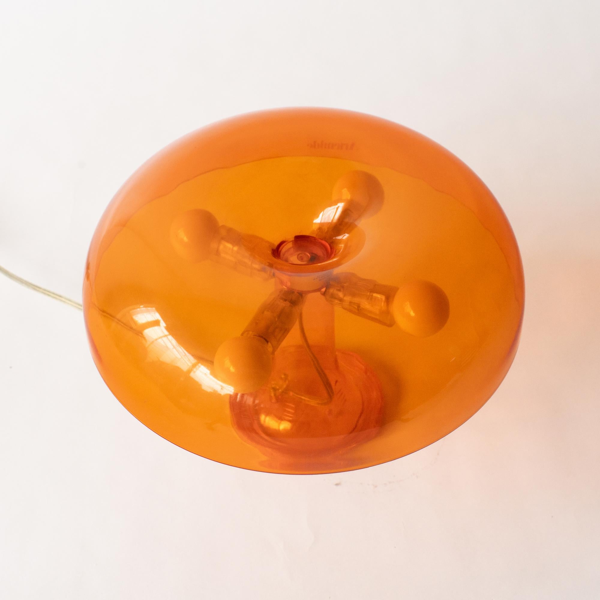 italien Artemide Nessino Giancarlo Mattioli modèle transparent Y2K design en vente