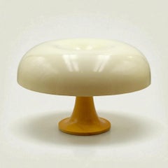 Artemide Nesso Lamp Italian 1960s Off White Resin Space Age Design