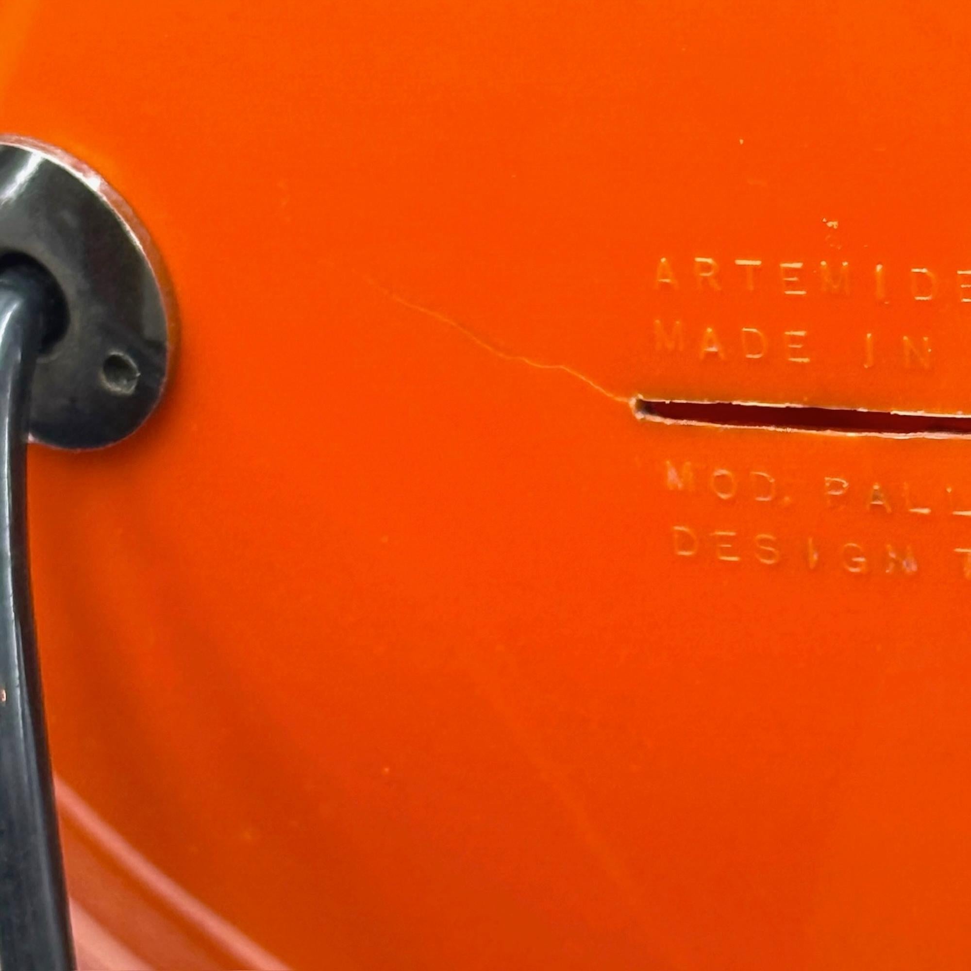 Artemide 'Pallade' Orange Hanging Lamp by Studio Tetrarch - Italian Design Icon For Sale 12