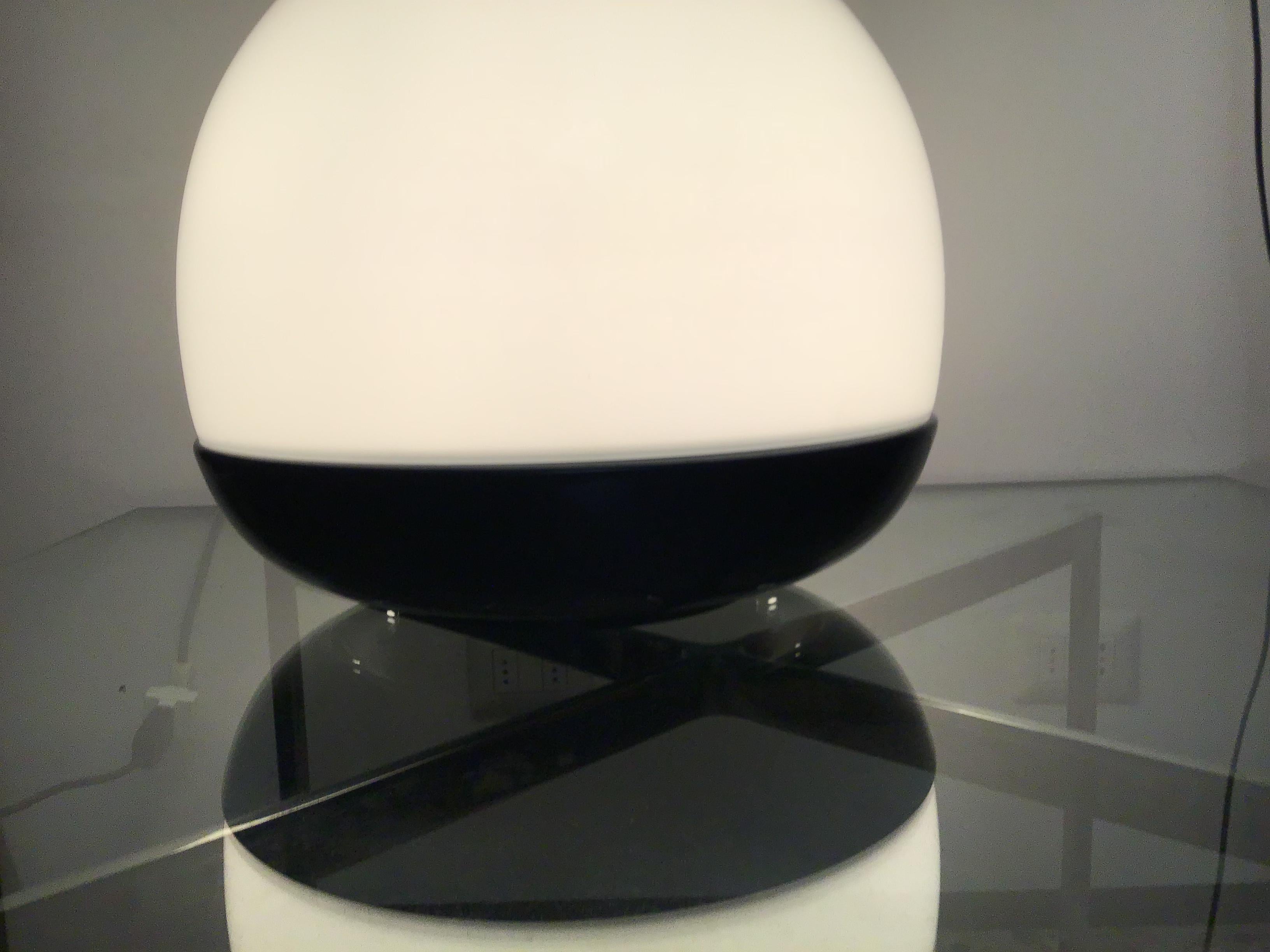 Lampada da tavolo Artemide 